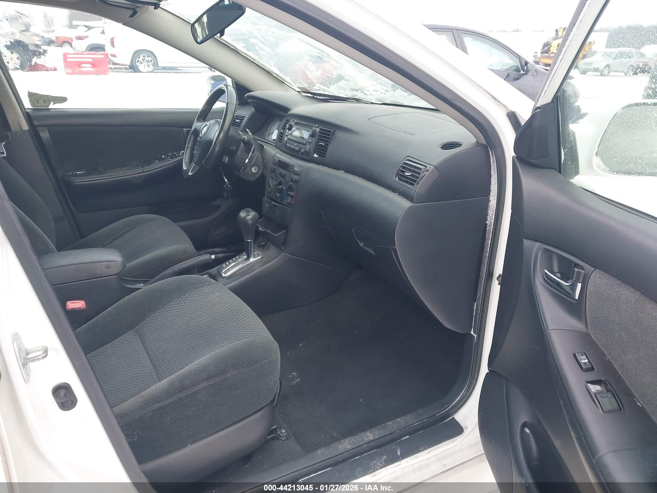 TOYOTA COROLLA image 5