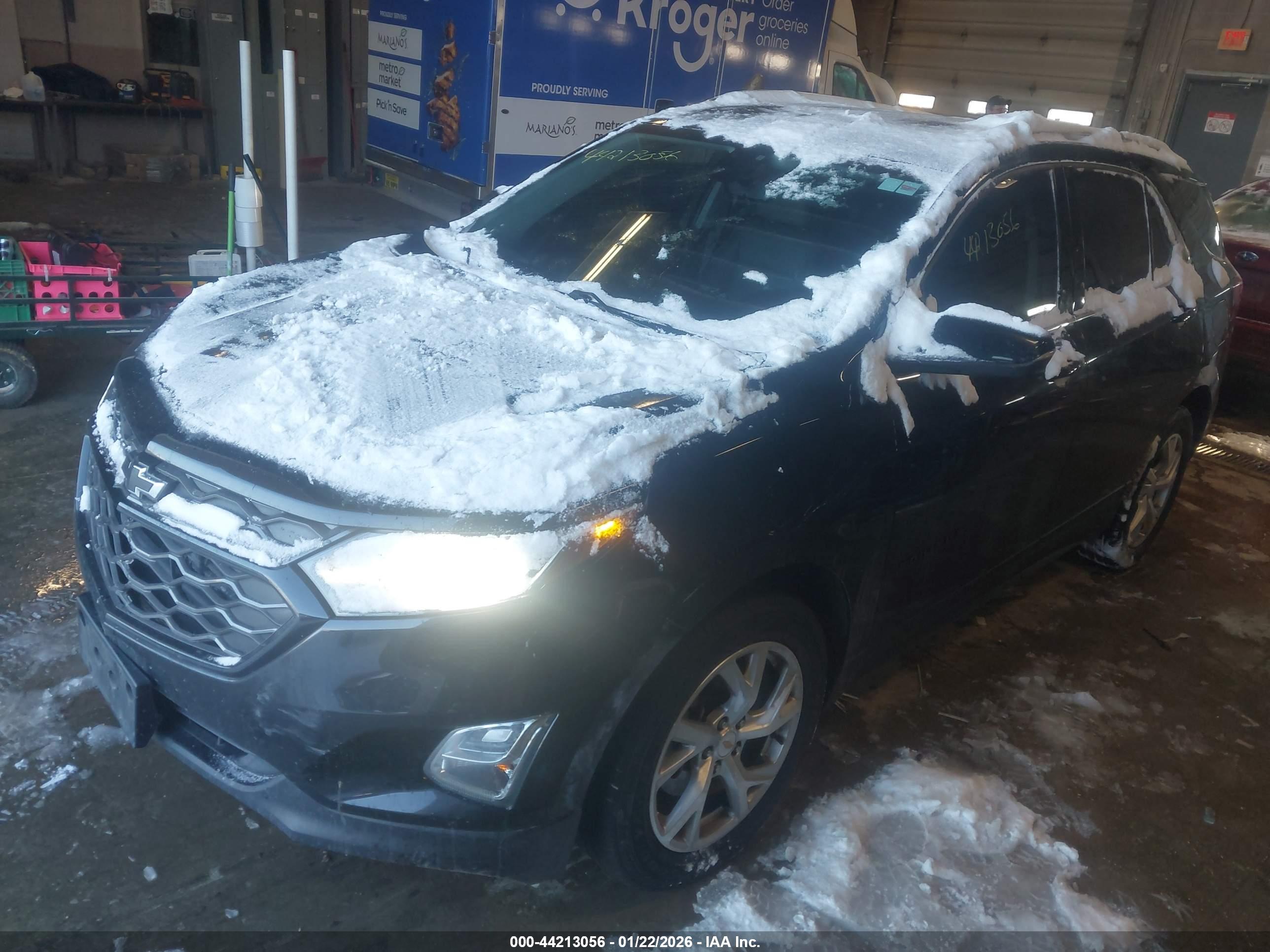 CHEVROLET EQUINOX image 2