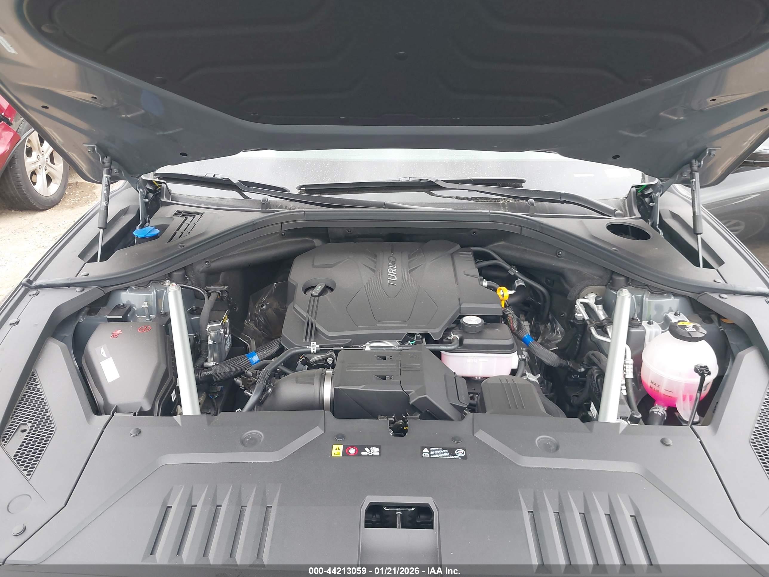GENESIS GV70 image 10