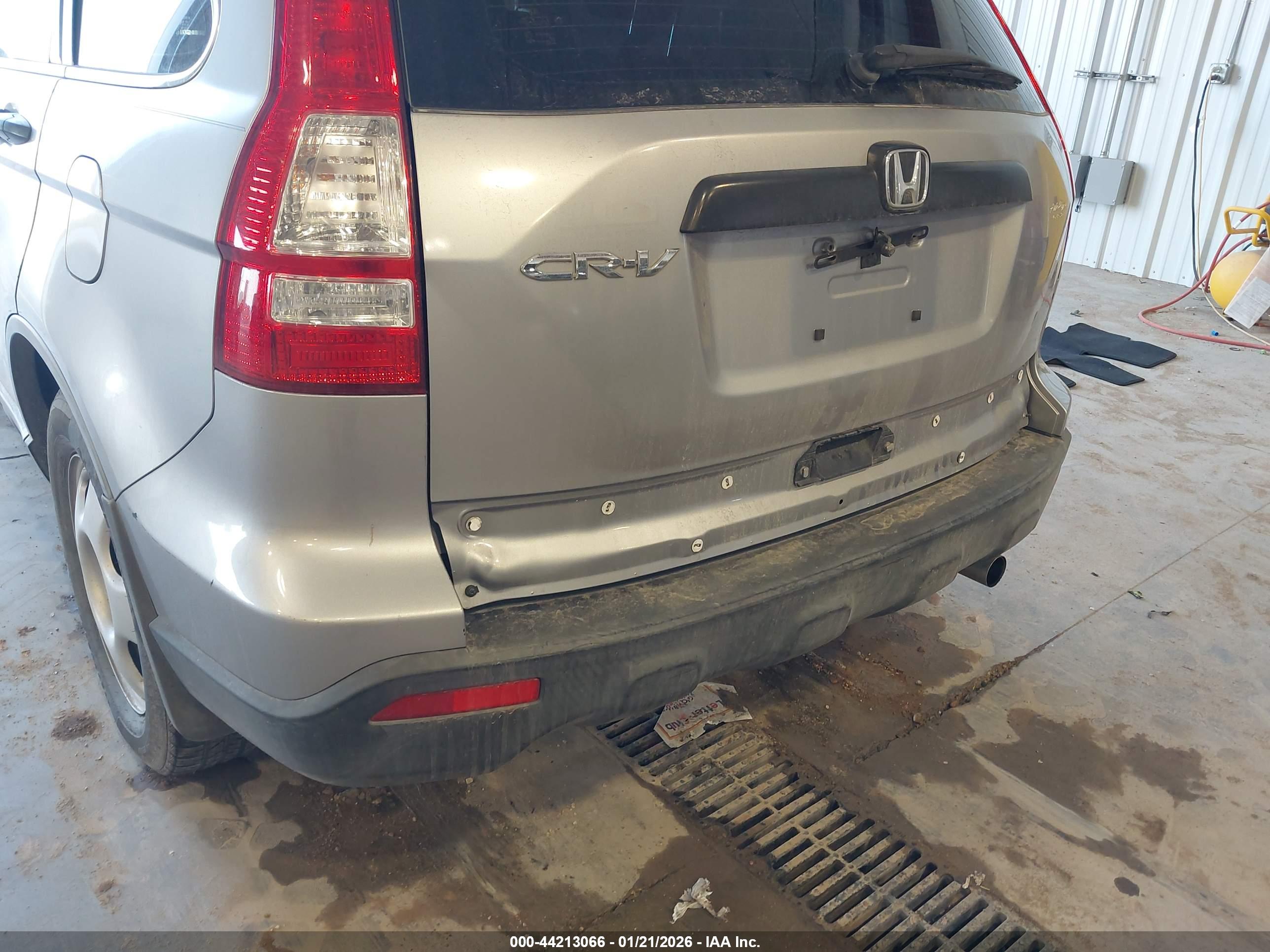 HONDA CR-V image 6