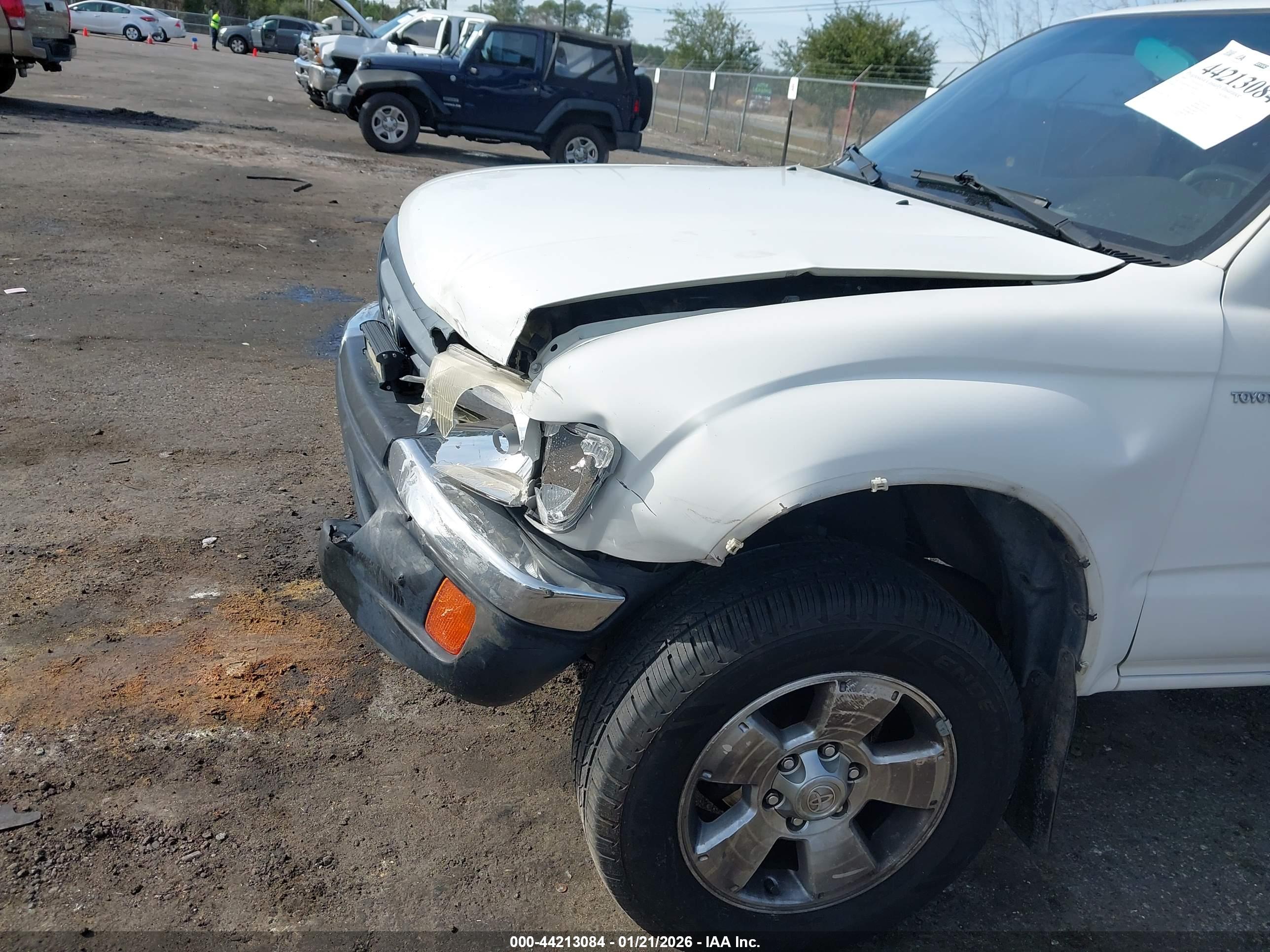 TOYOTA TACOMA image 6