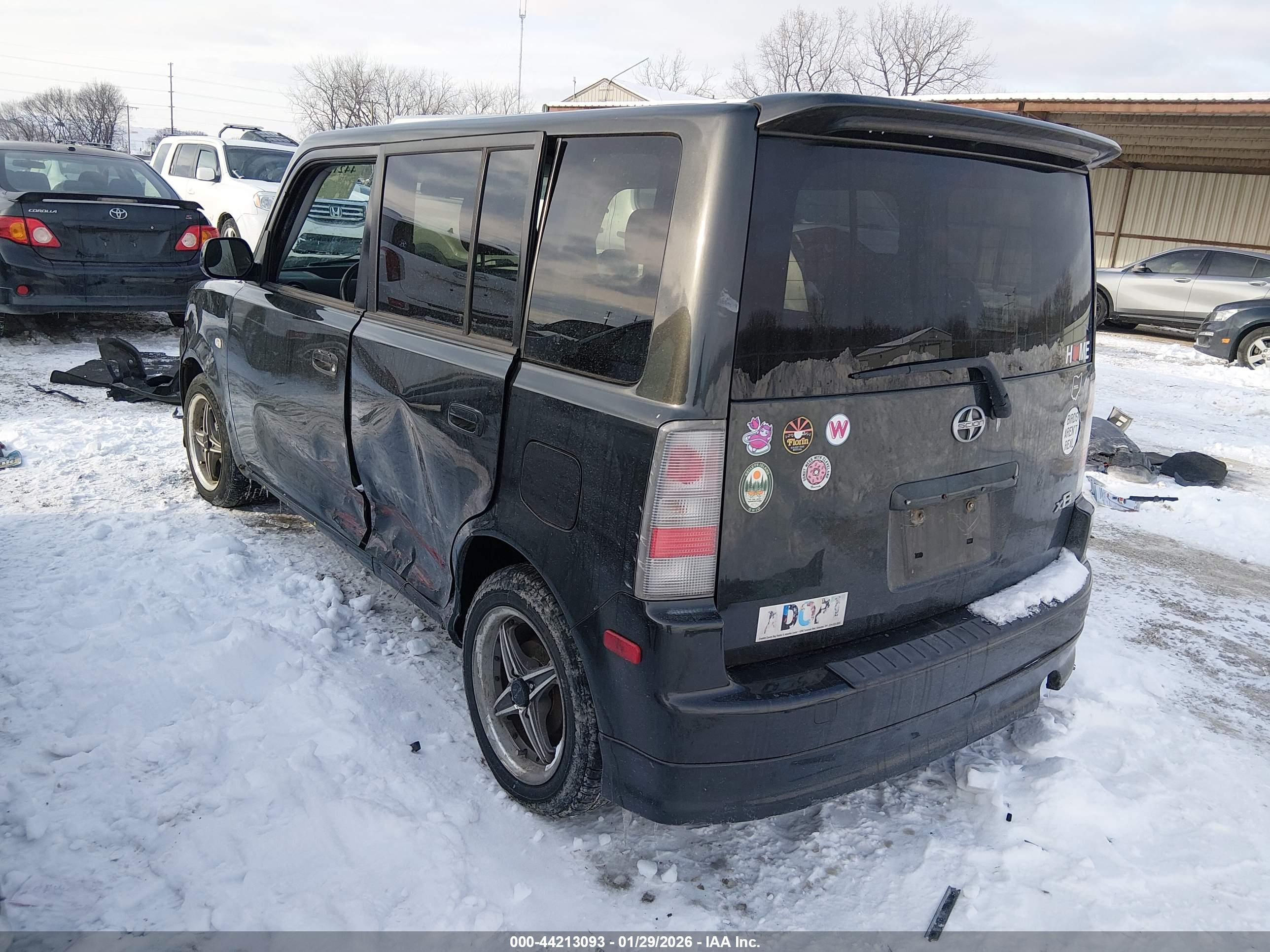 SCION XB image 3