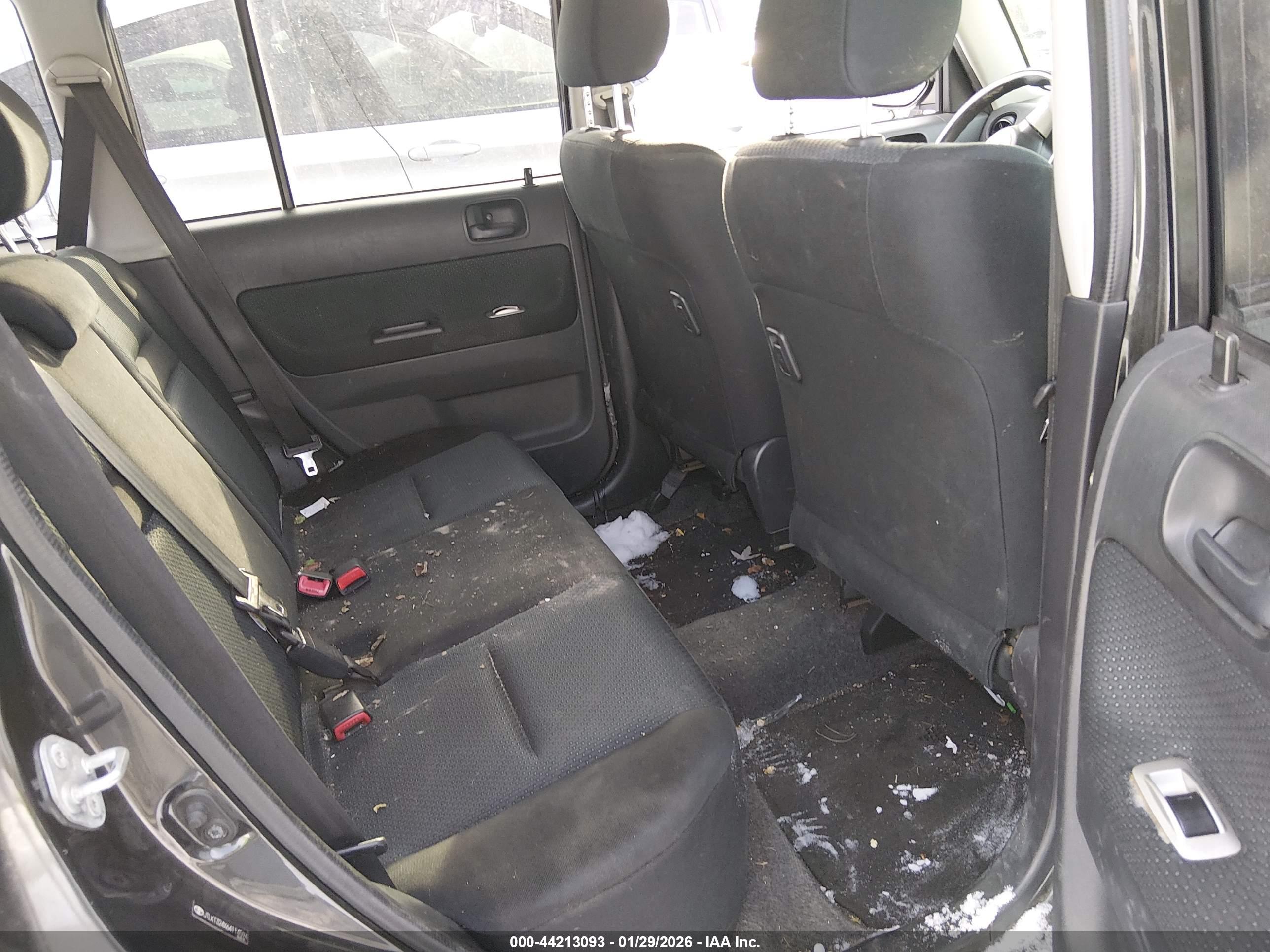 SCION XB image 8