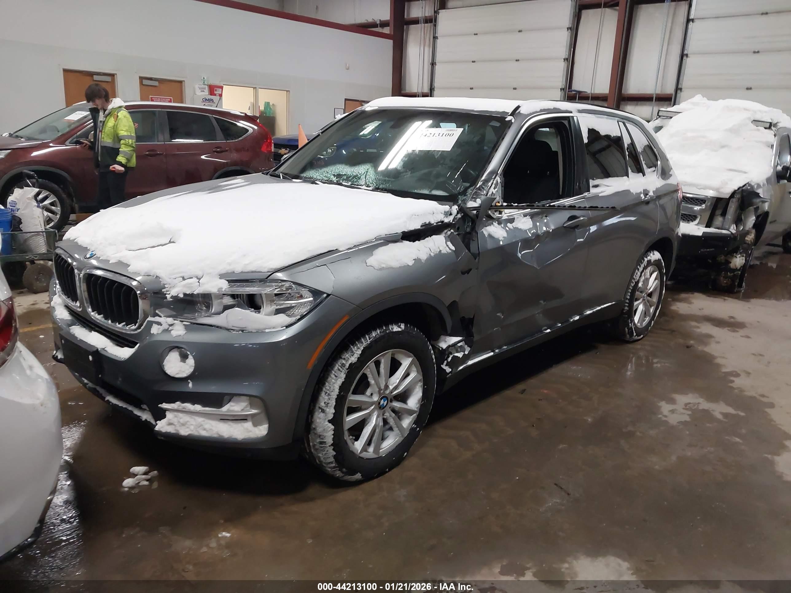 BMW X5 image 2