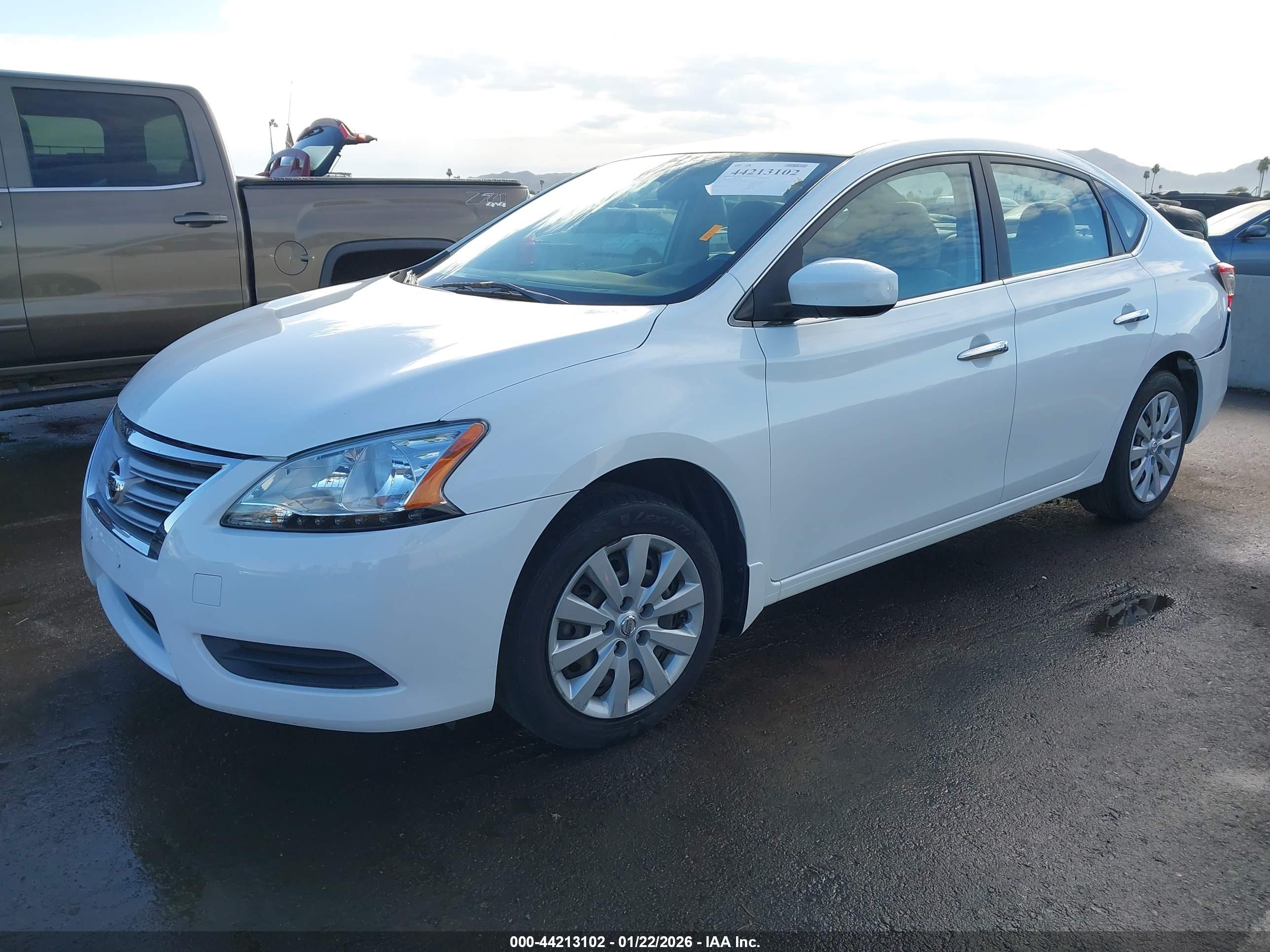 NISSAN SENTRA image 2