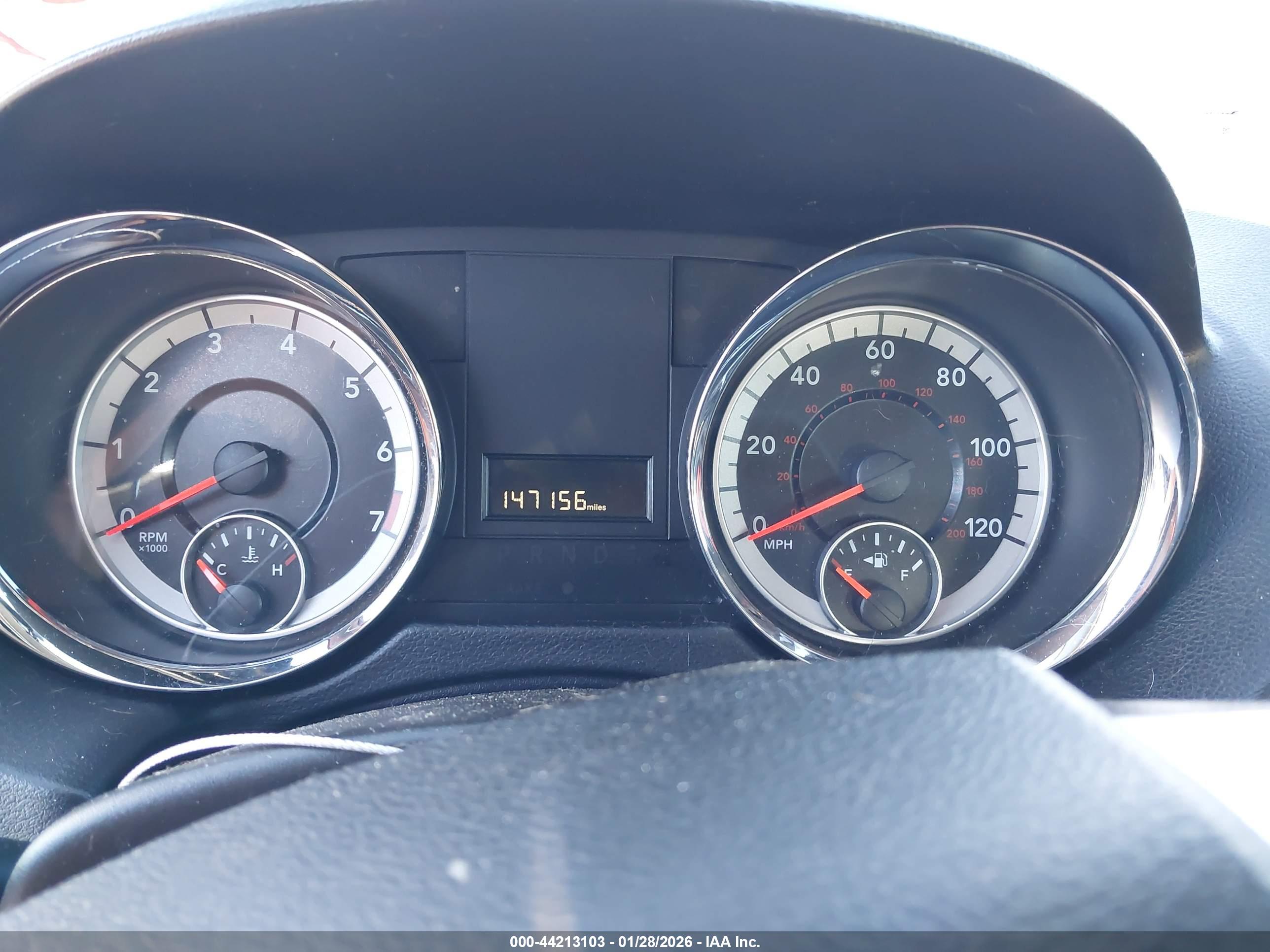 DODGE GRAND image 7