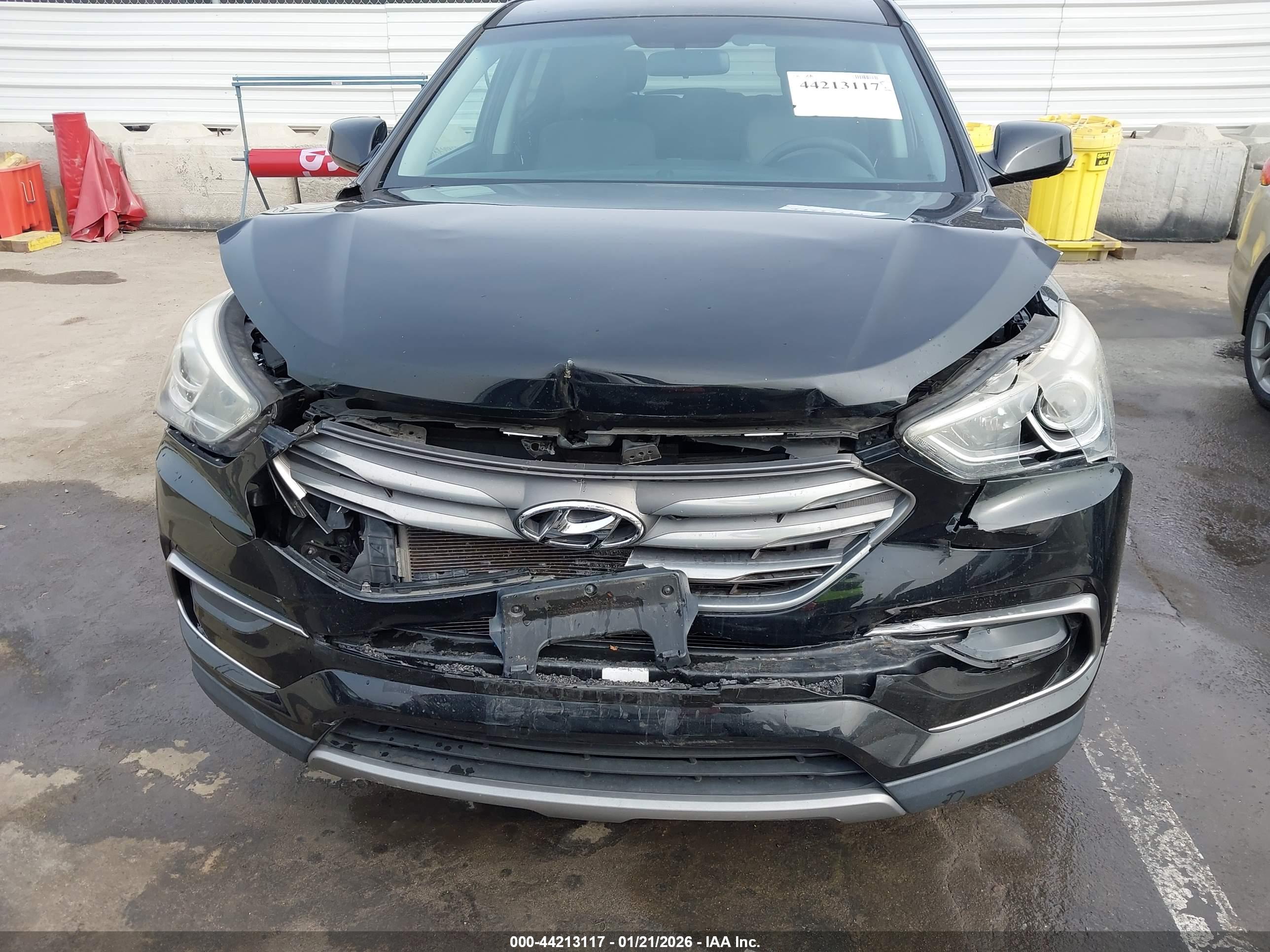 HYUNDAI SANTA image 6