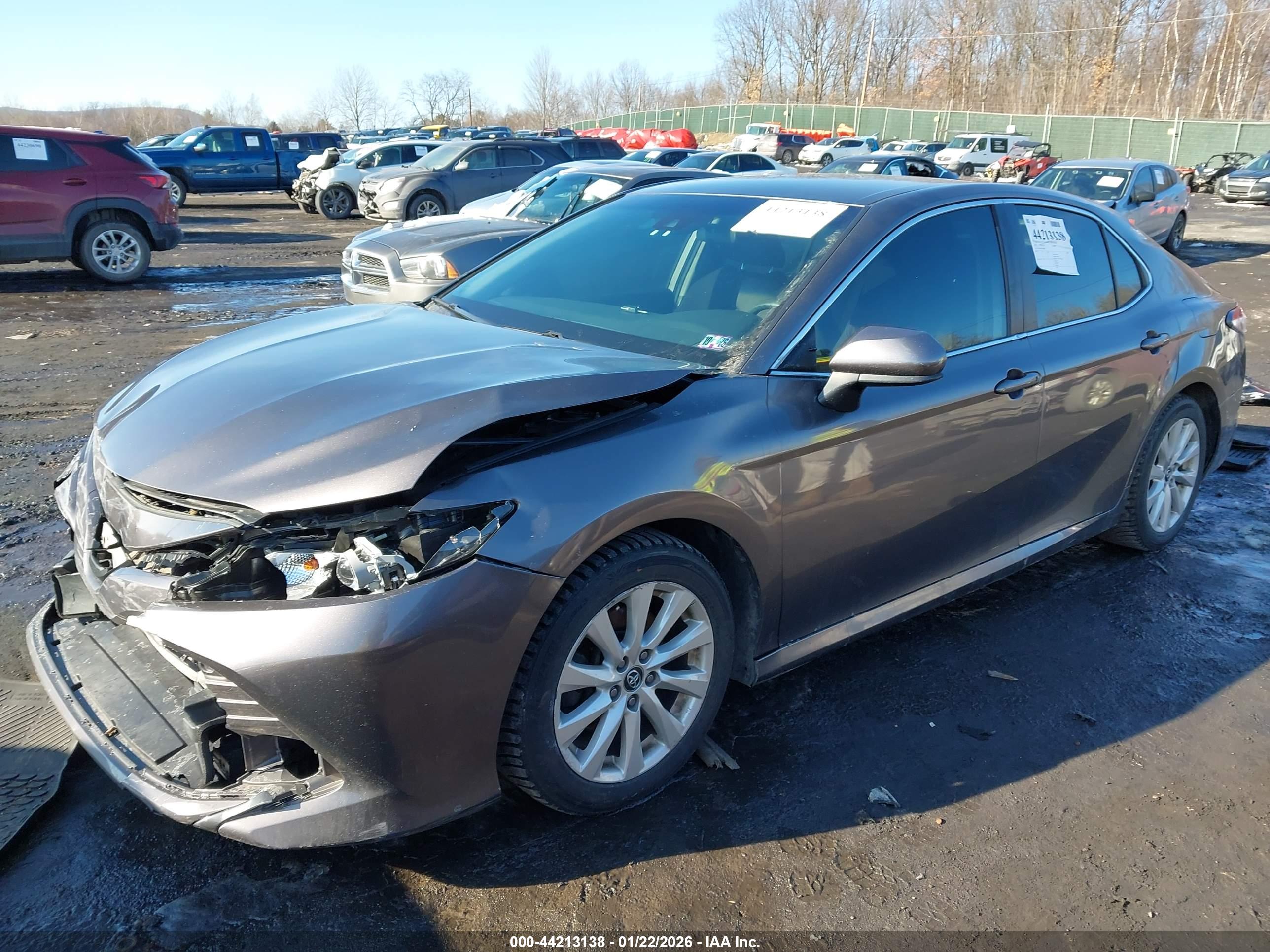TOYOTA CAMRY image 2