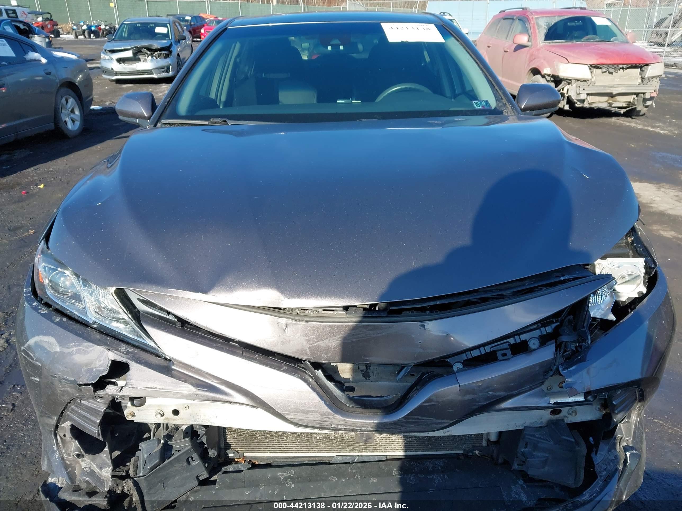 TOYOTA CAMRY image 6
