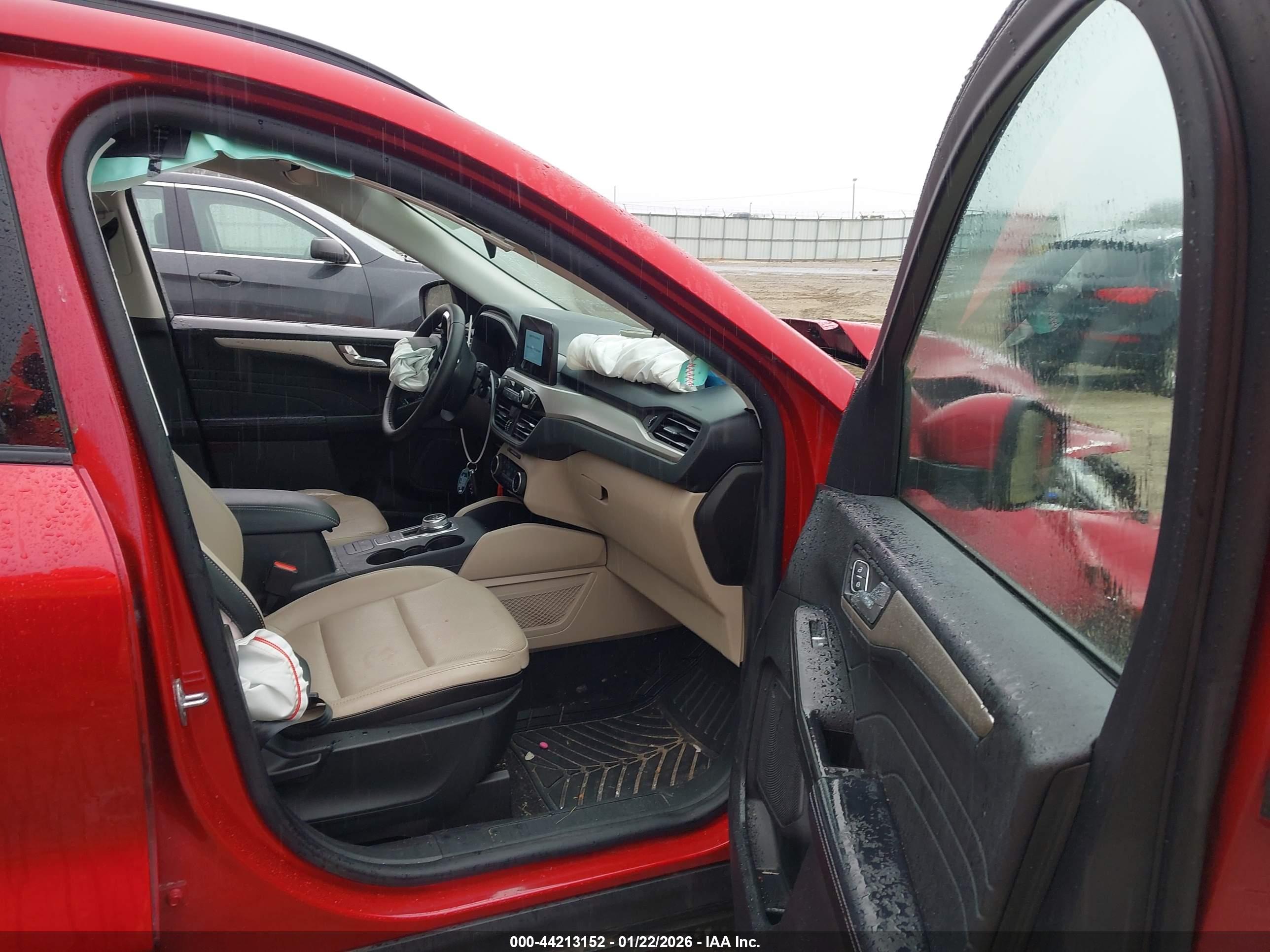 FORD ESCAPE image 5