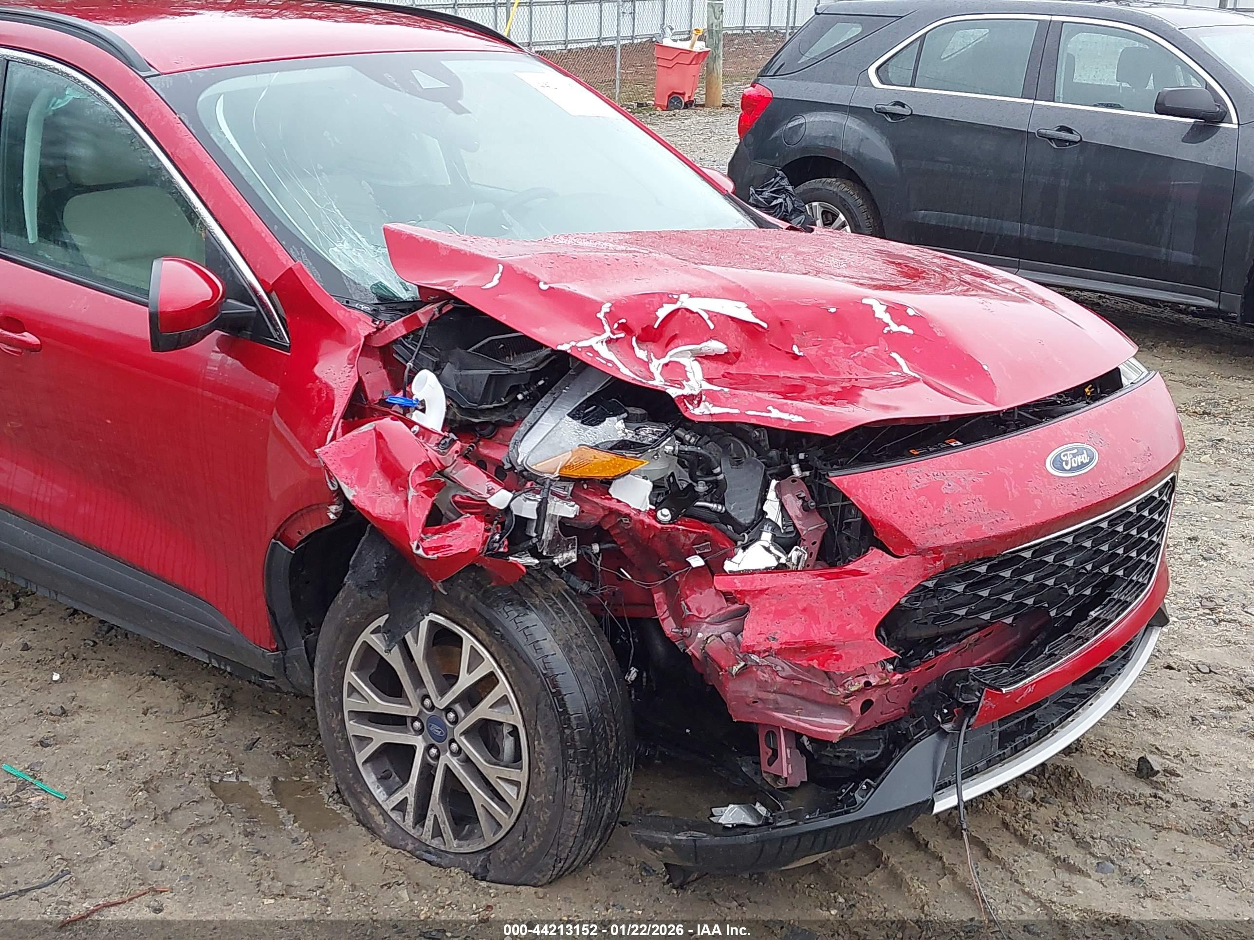 FORD ESCAPE image 6