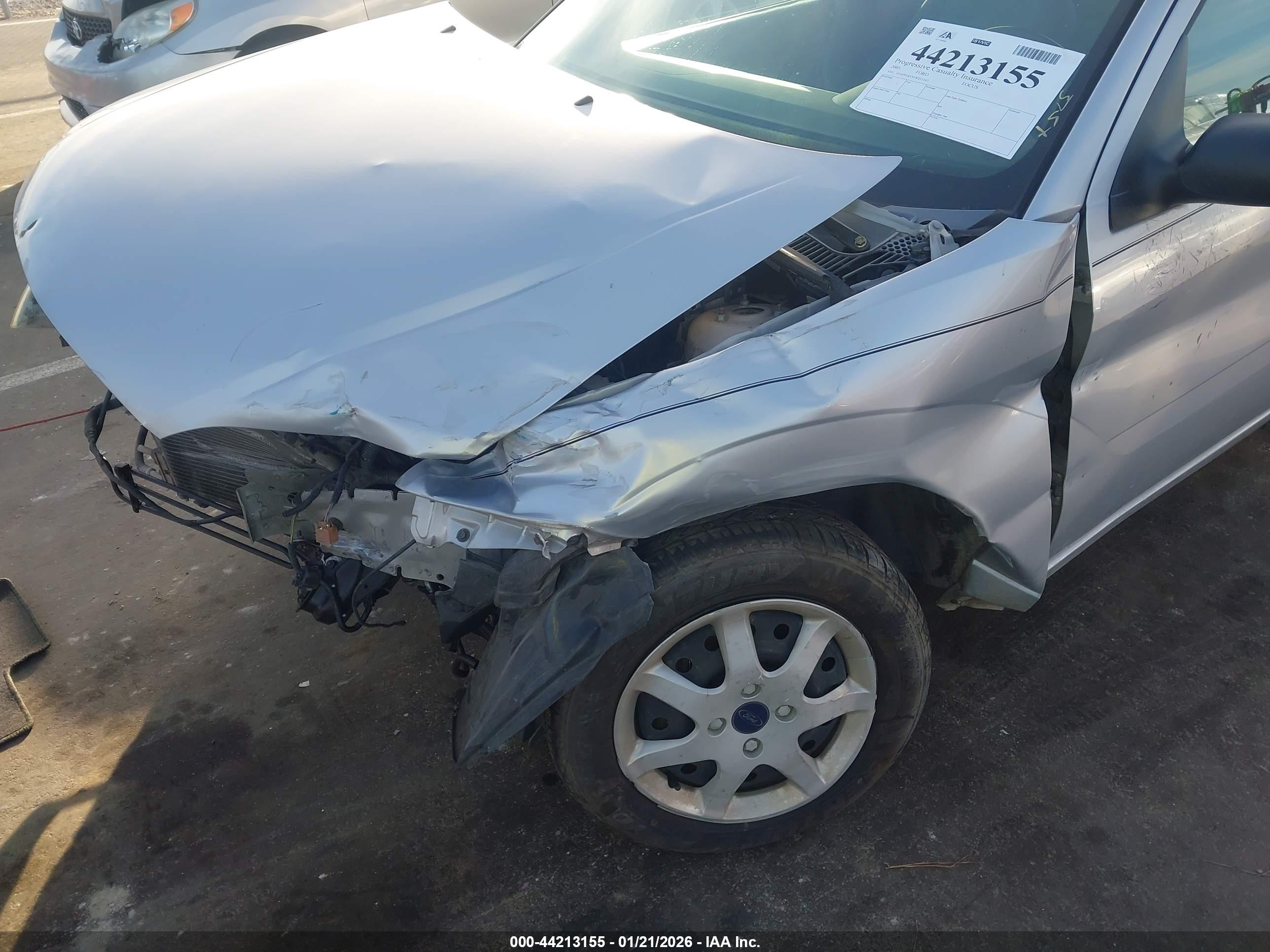FORD FOCUS image 6