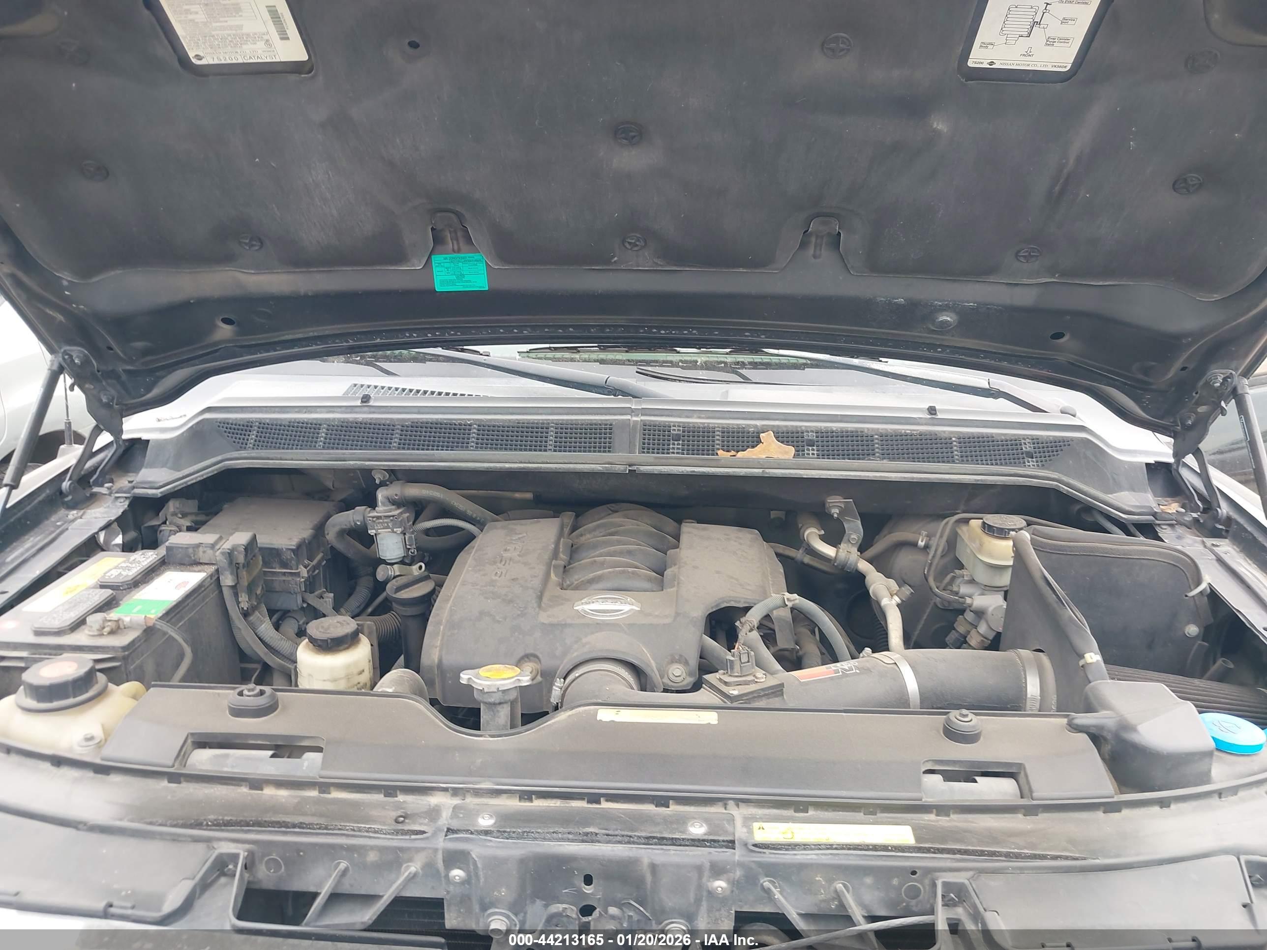 NISSAN TITAN image 10