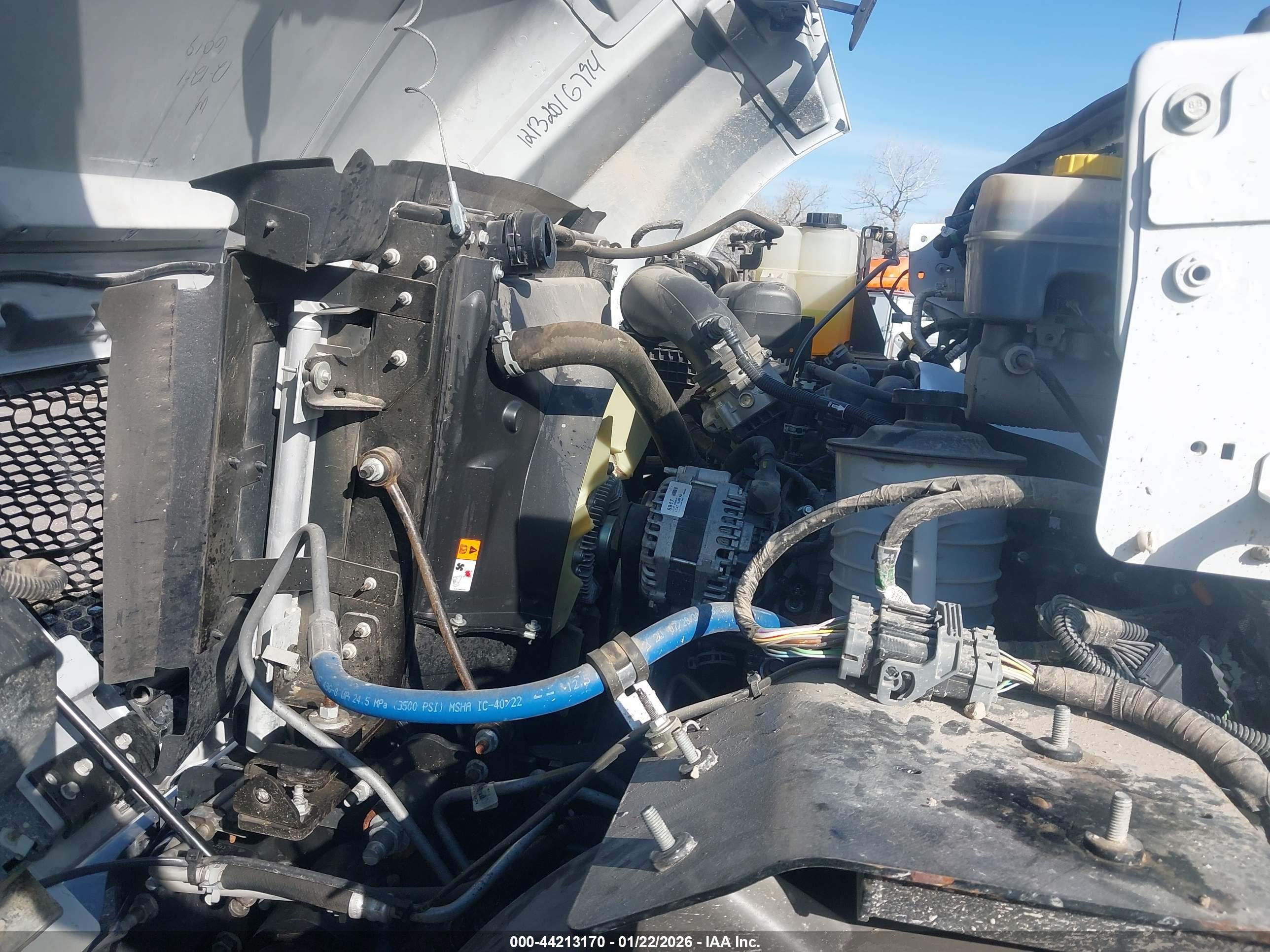 FORD F-650 image 10