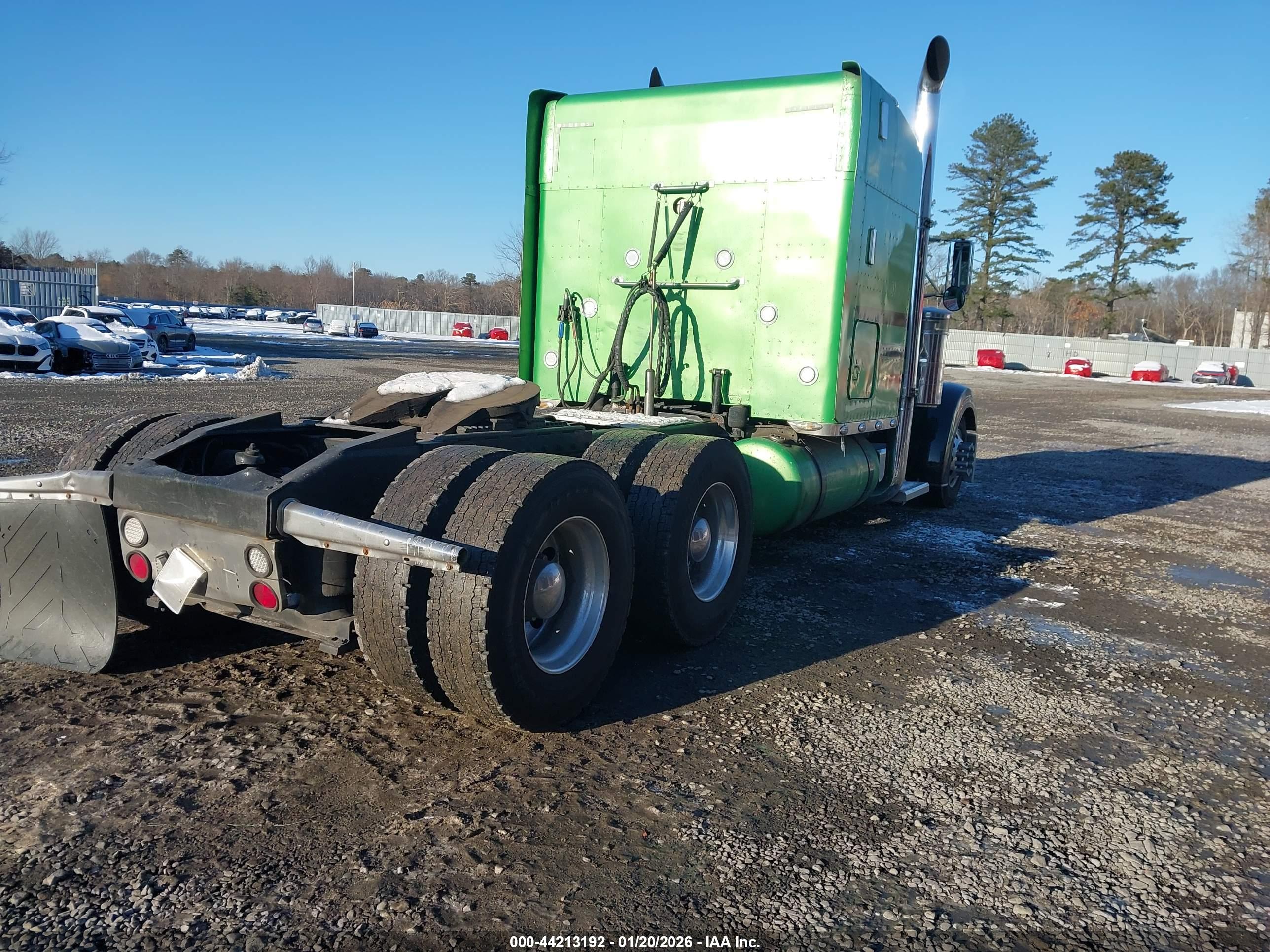 PETERBILT 379 image 4