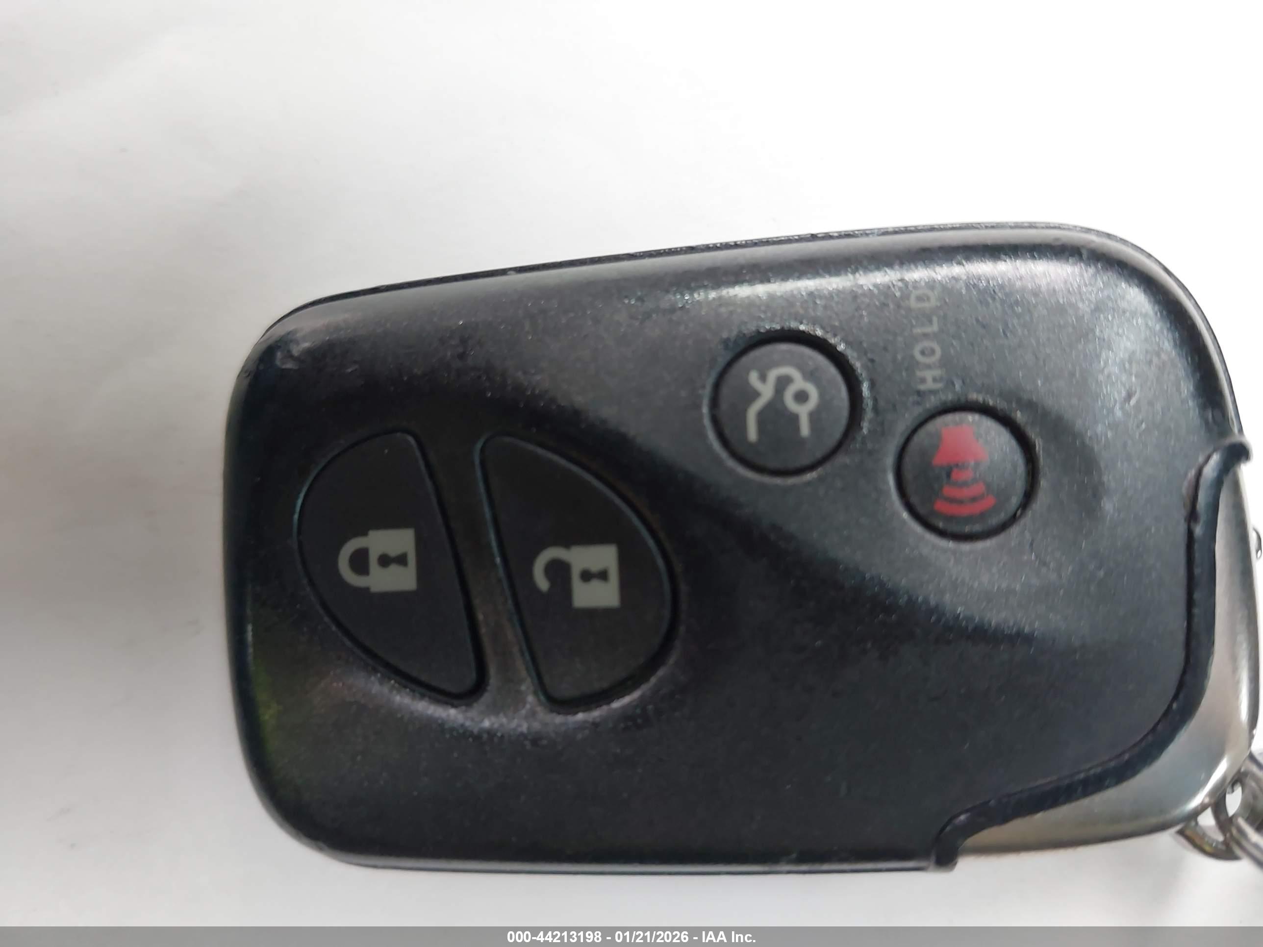 LEXUS ES image 11