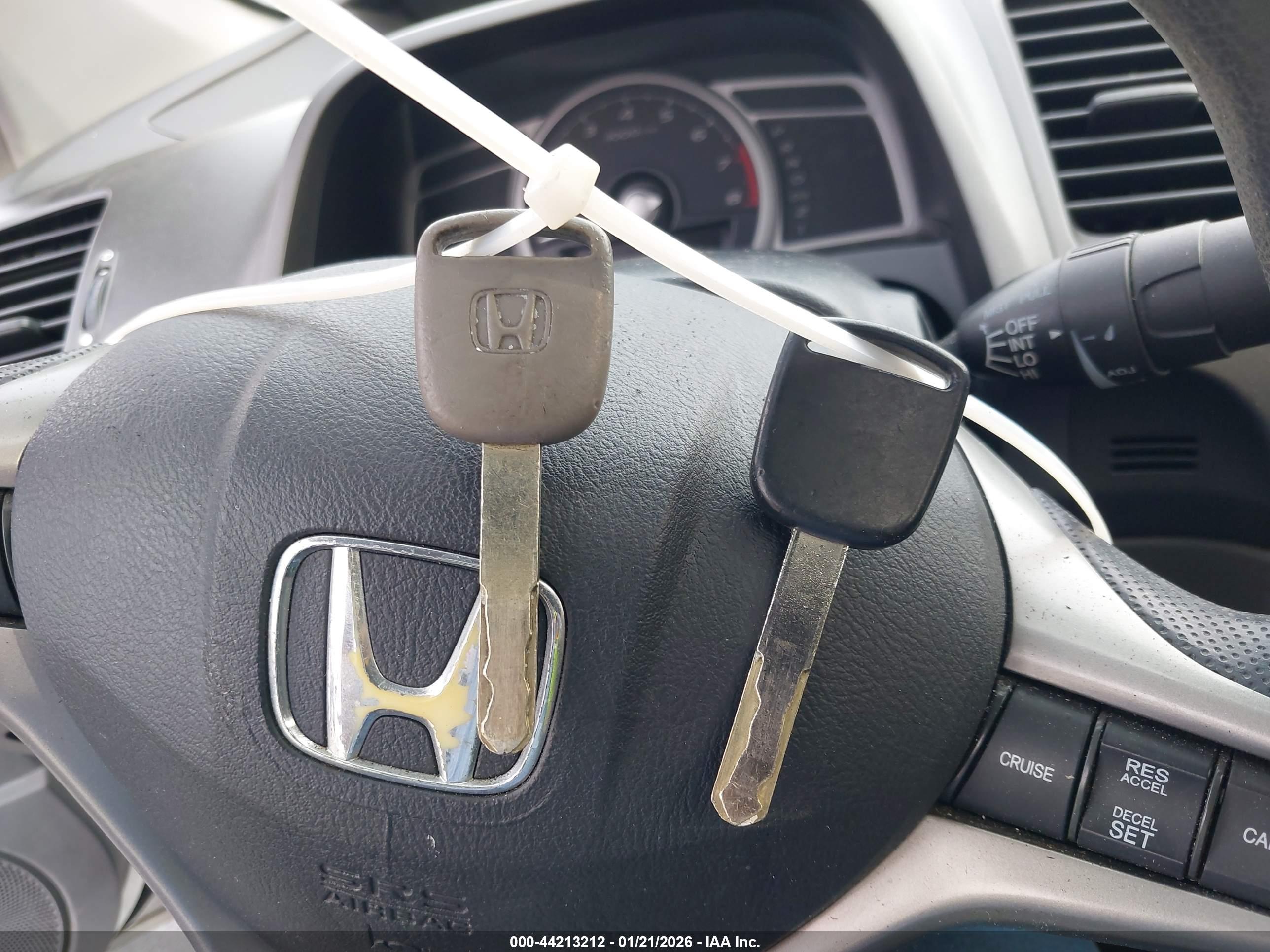 HONDA CIVIC image 11