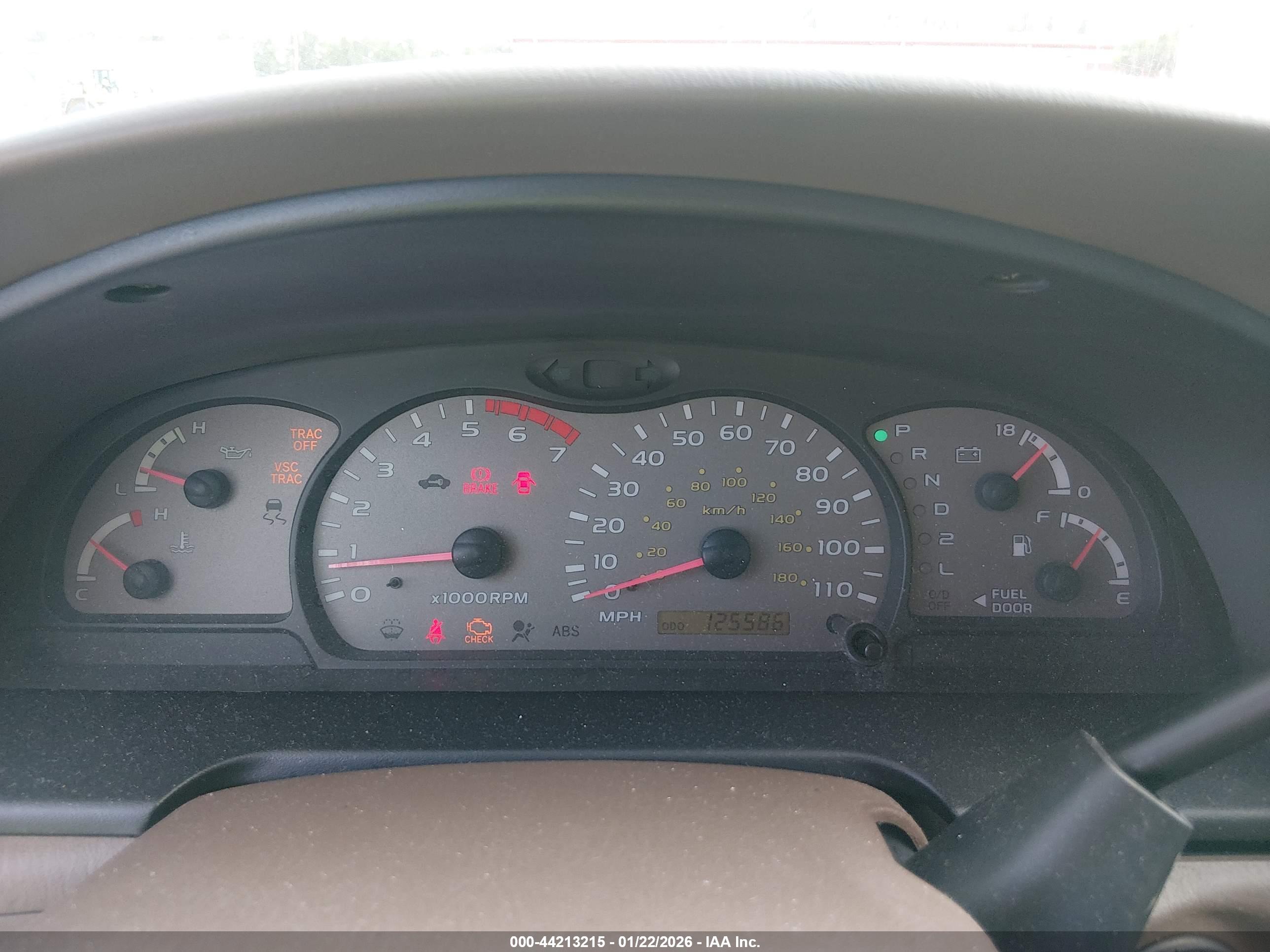 TOYOTA SEQUOIA image 7