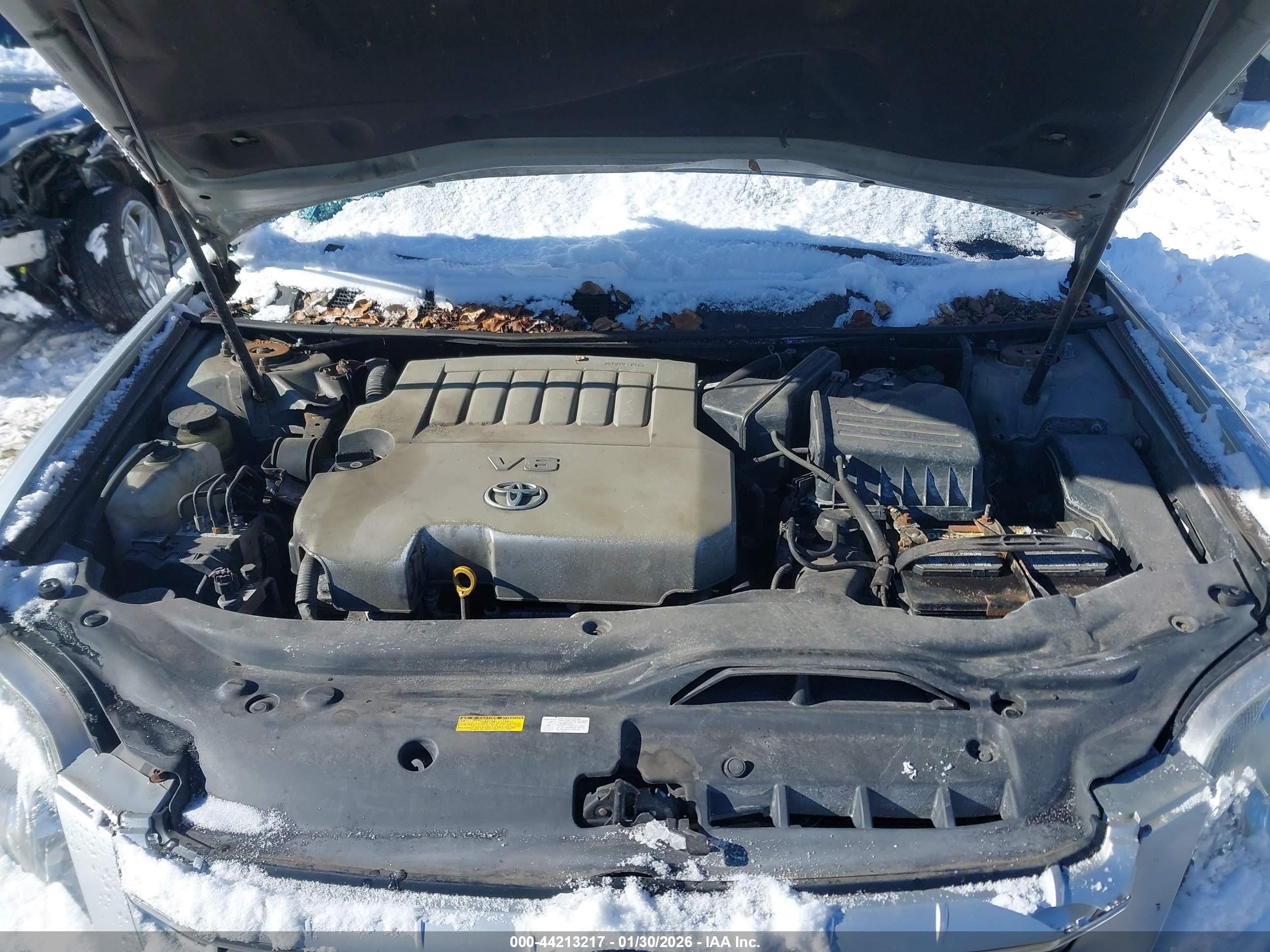 TOYOTA AVALON image 10
