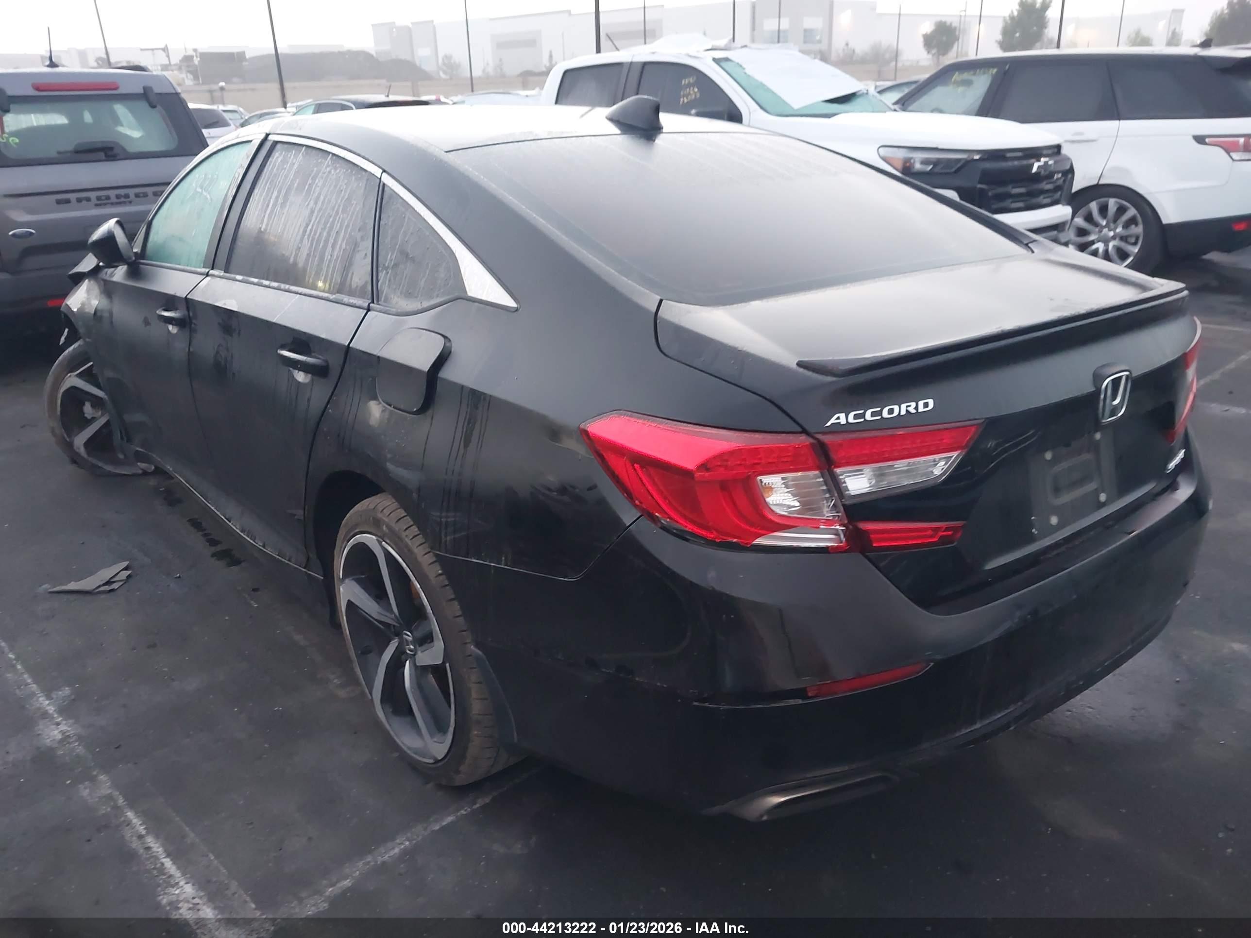 HONDA ACCORD image 3