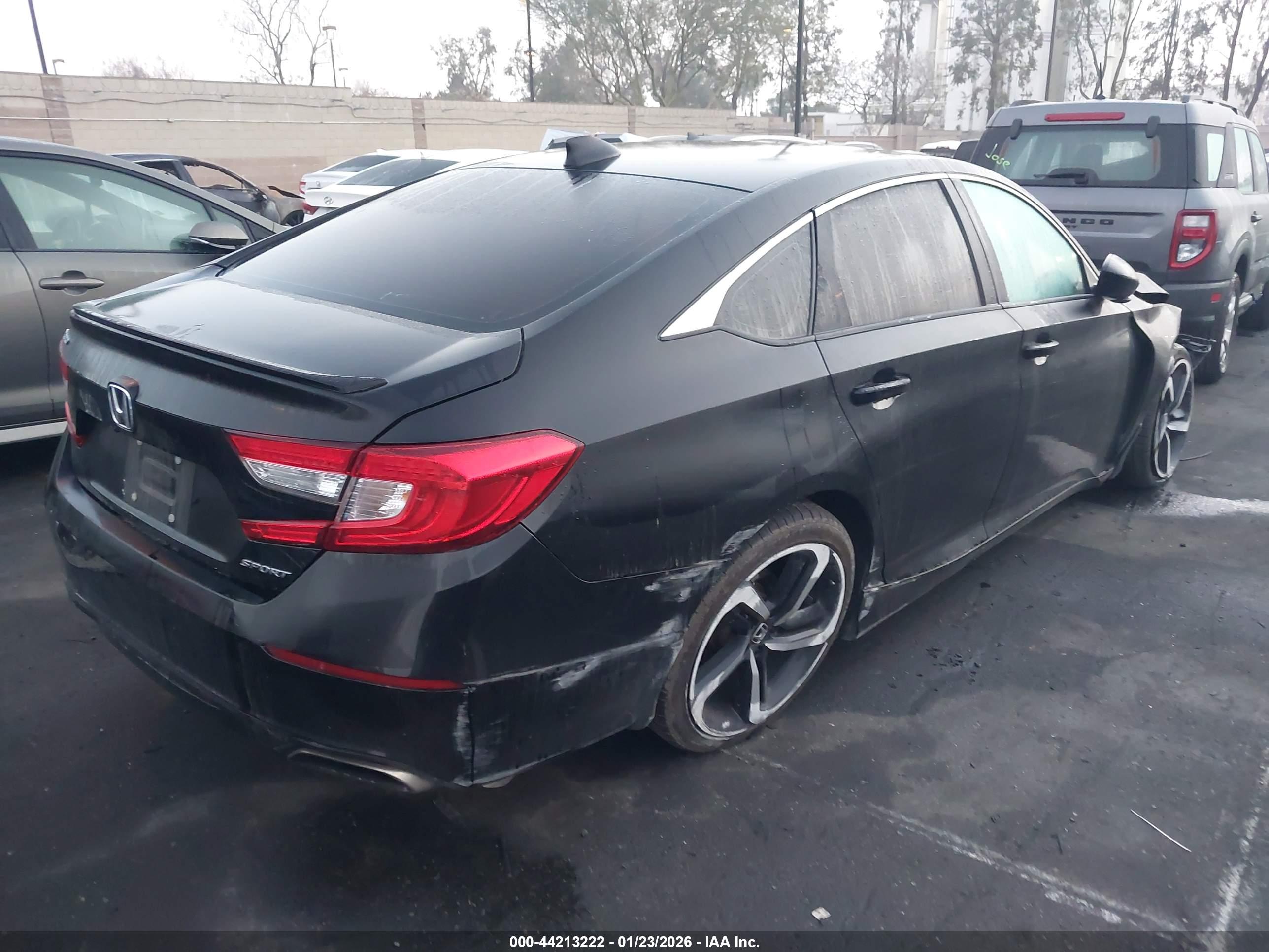 HONDA ACCORD image 4