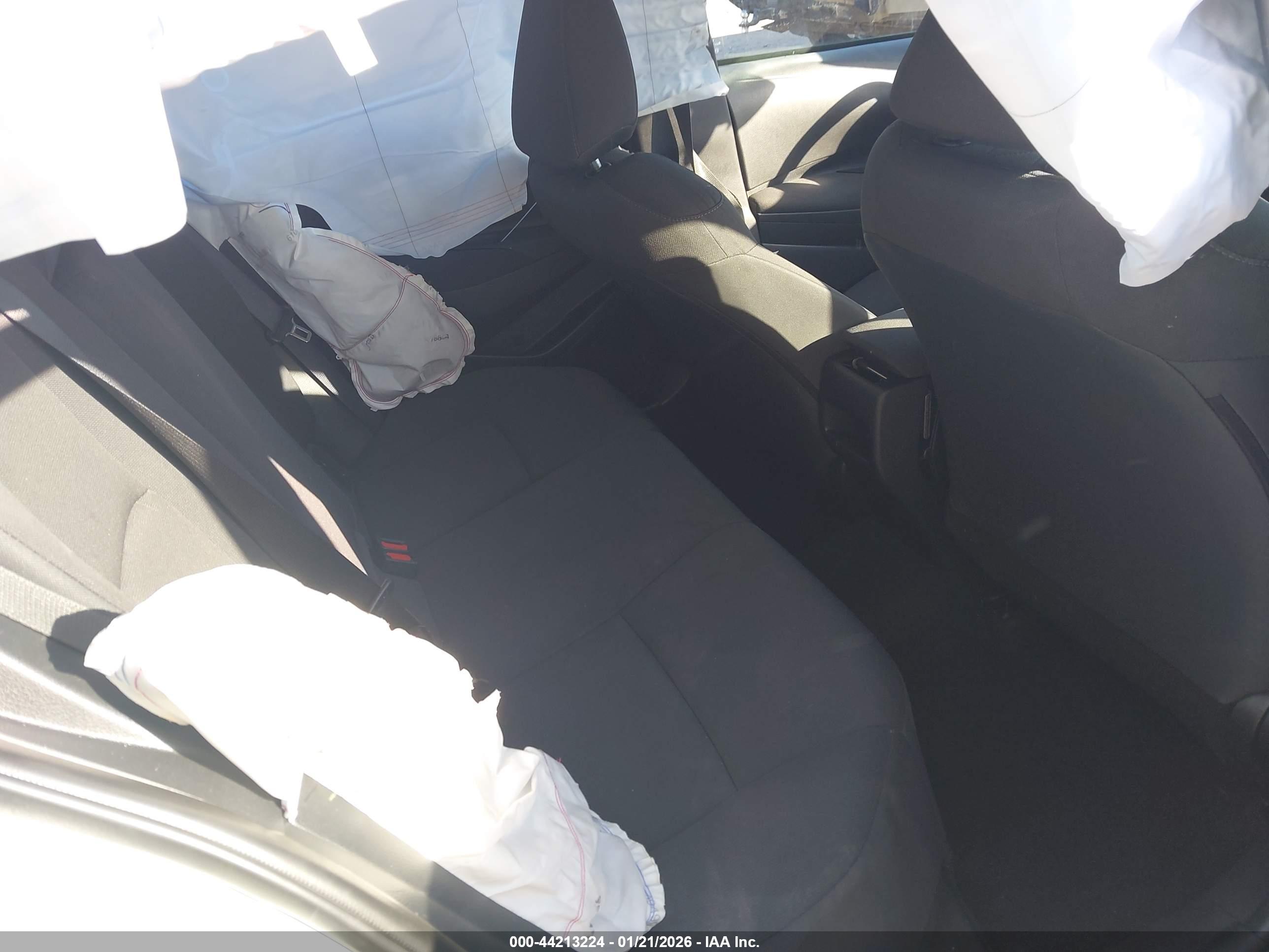 TOYOTA COROLLA image 8