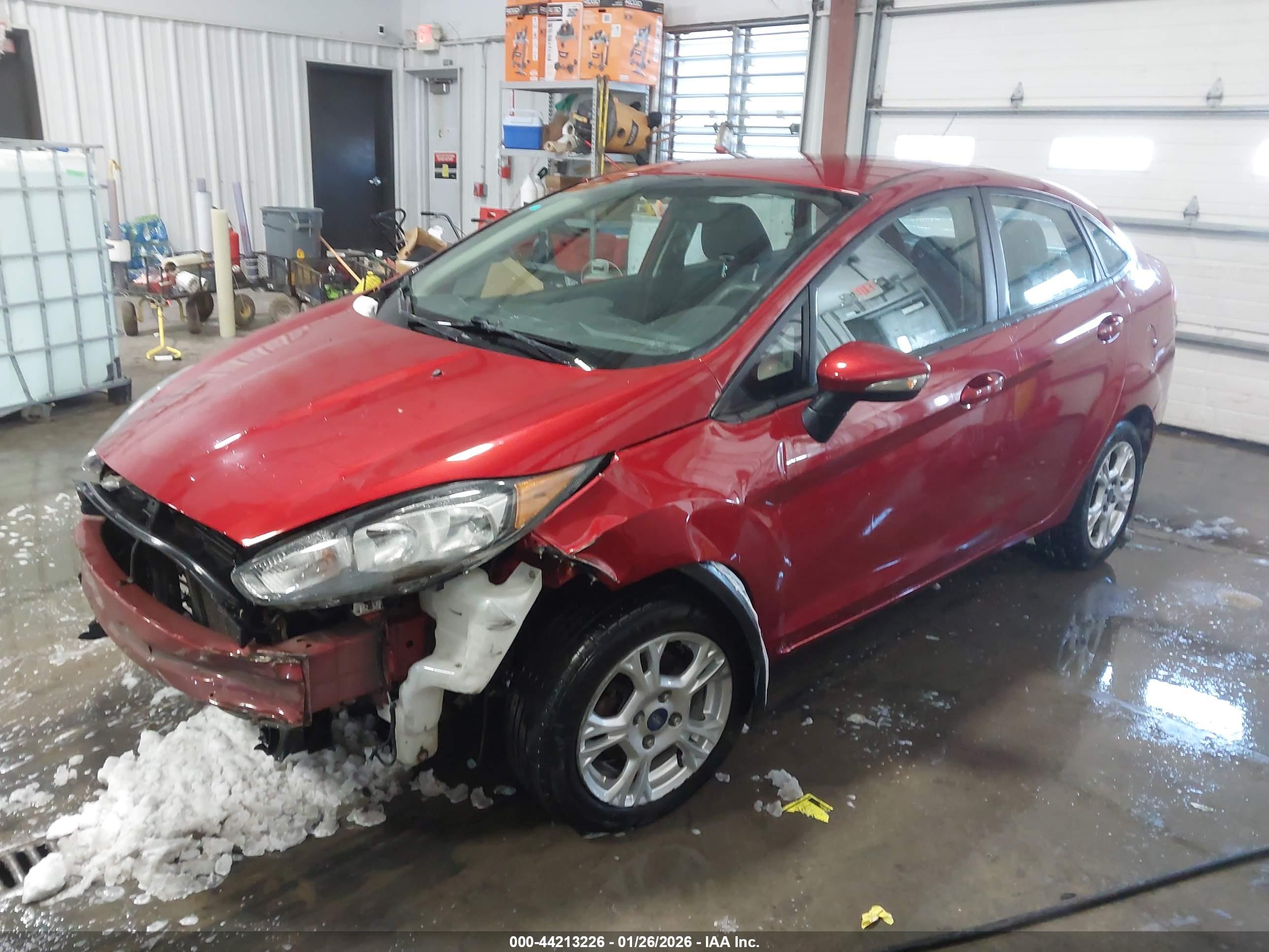 FORD FIESTA image 2