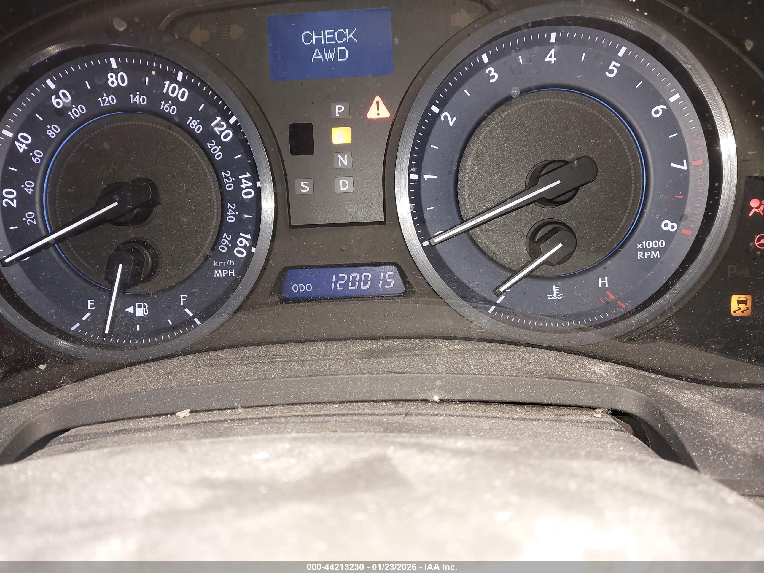LEXUS IS image 7
