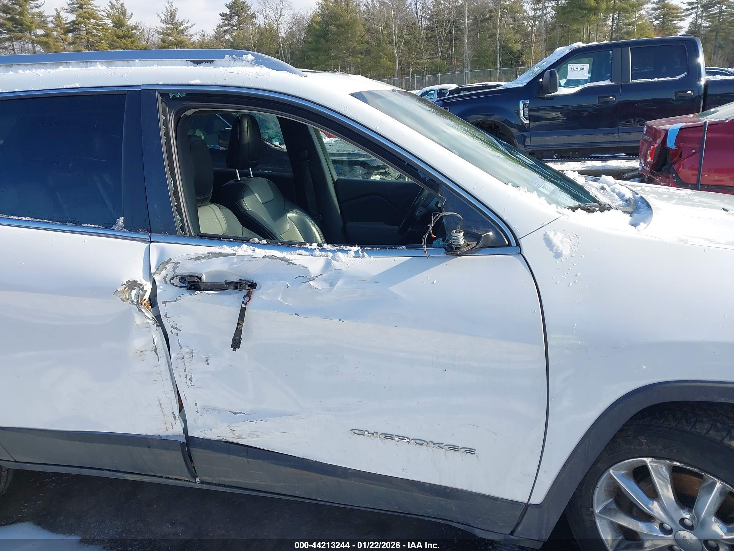 JEEP CHEROKEE image 6