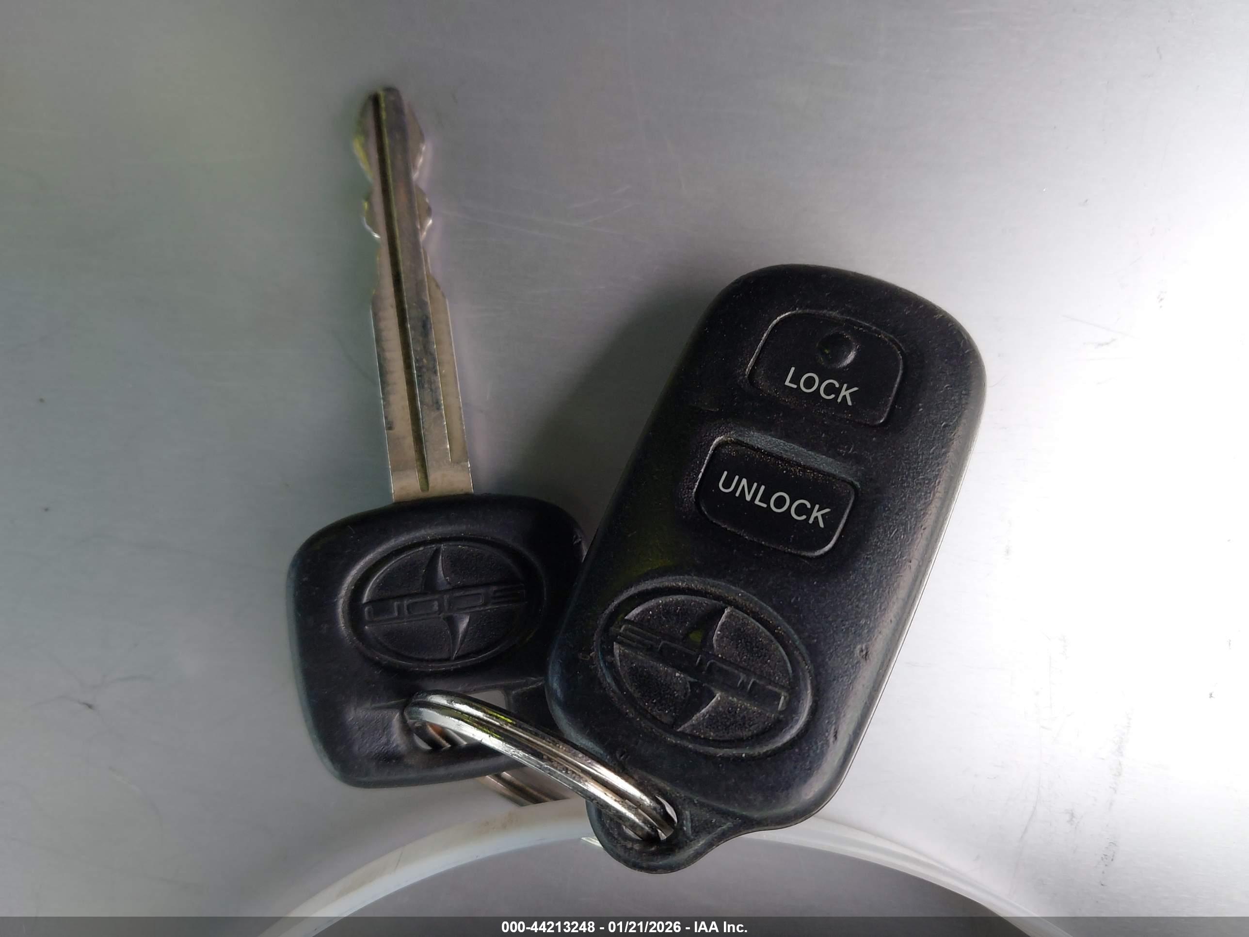 SCION XB image 11