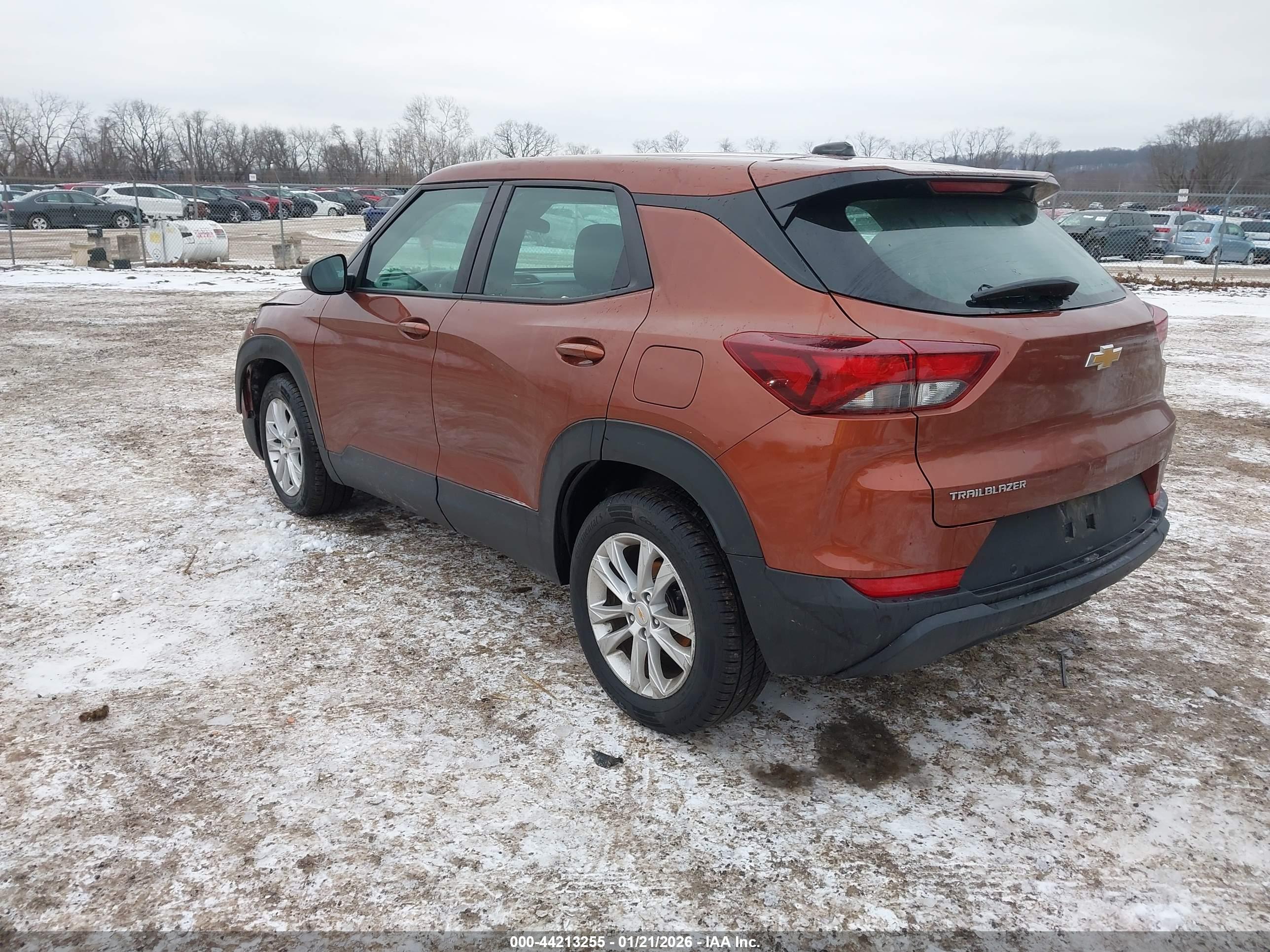 CHEVROLET TRAILBLAZER image 3