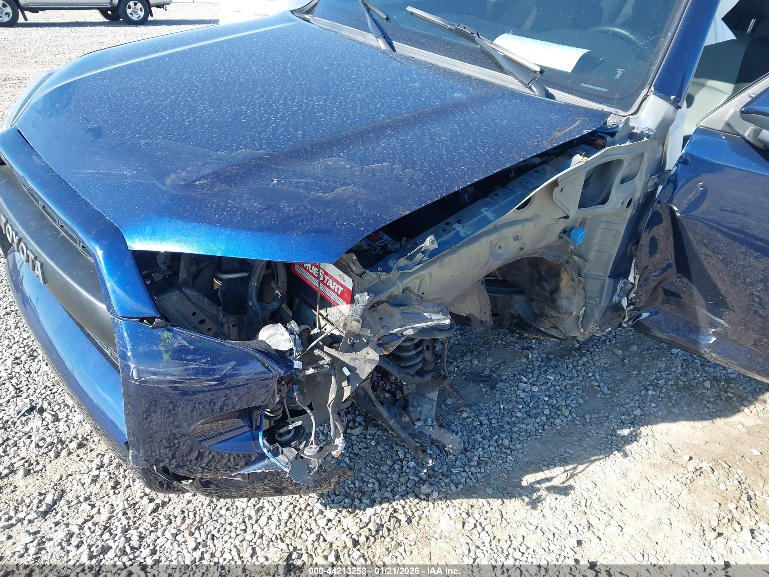 TOYOTA 4RUNNER image 6