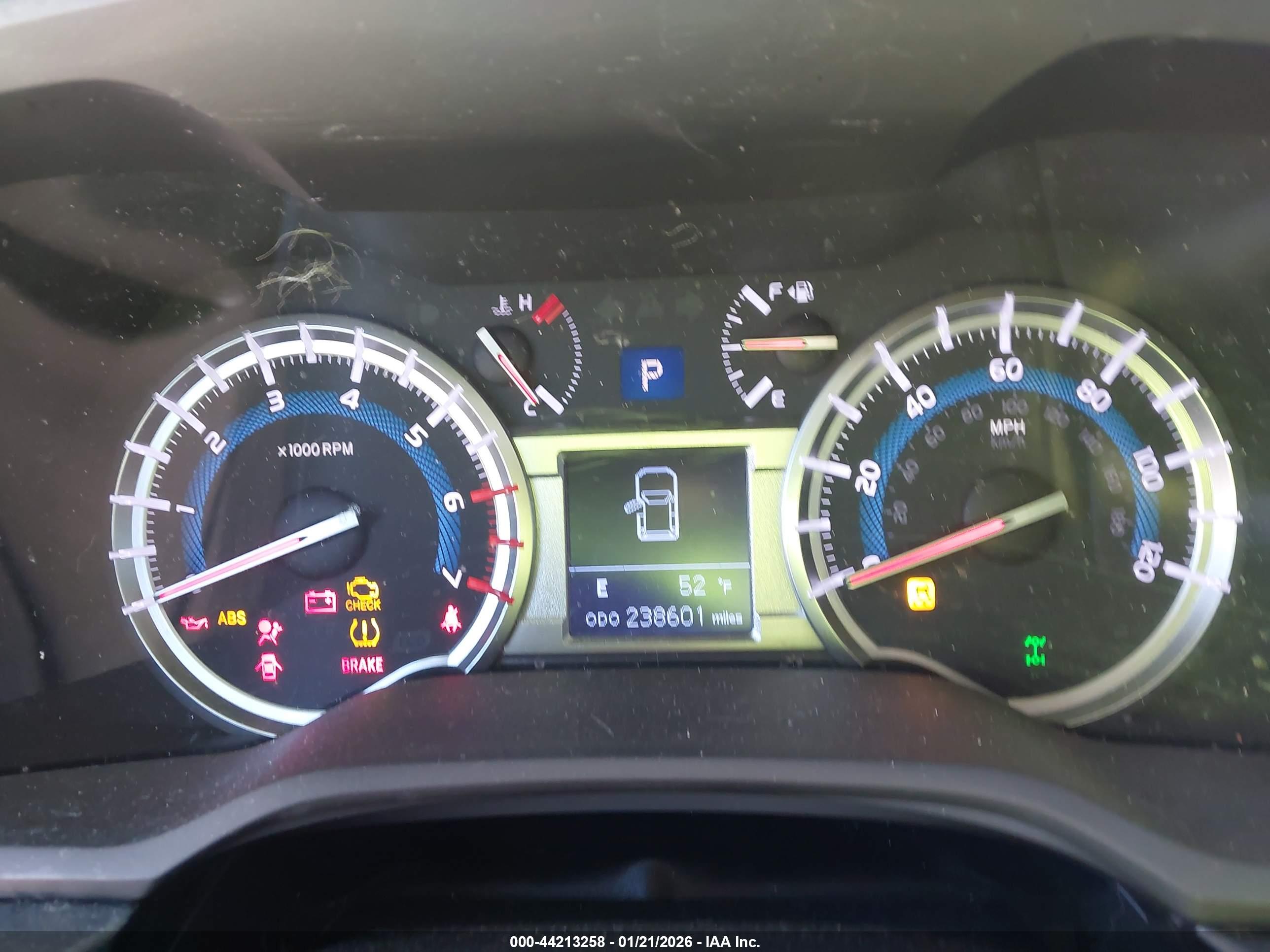 TOYOTA 4RUNNER image 7