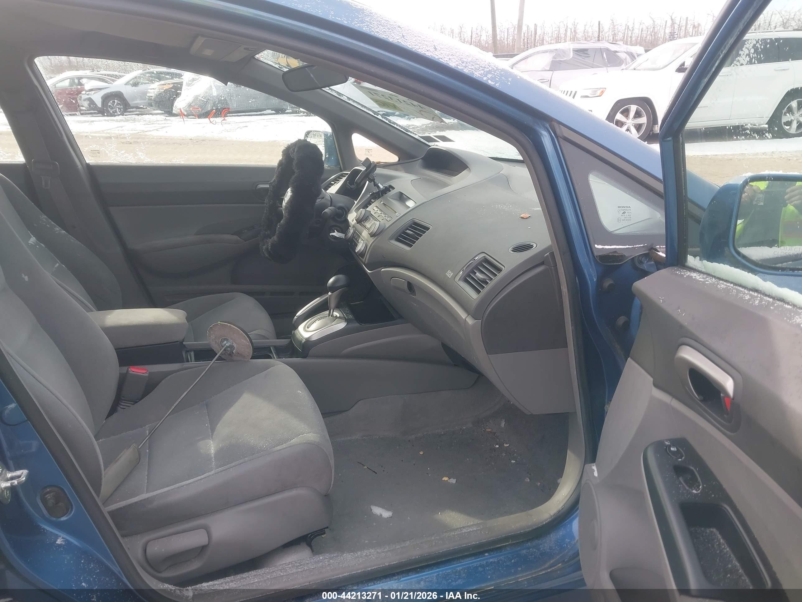 HONDA CIVIC image 5