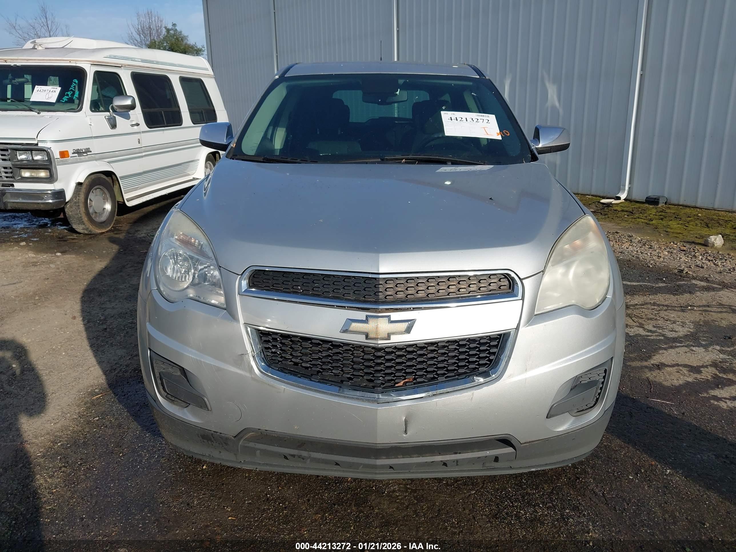 CHEVROLET EQUINOX image 6