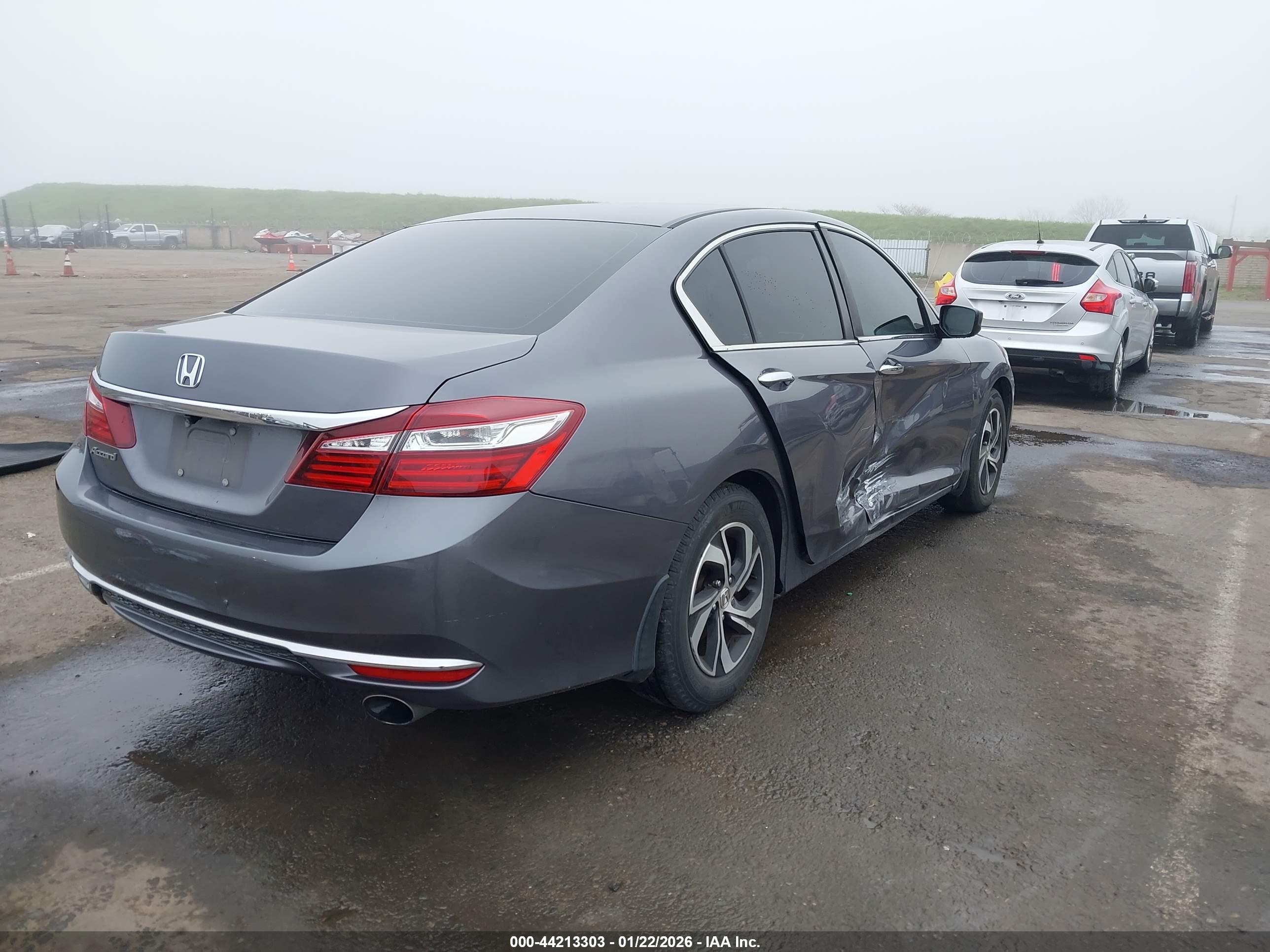 HONDA ACCORD image 4