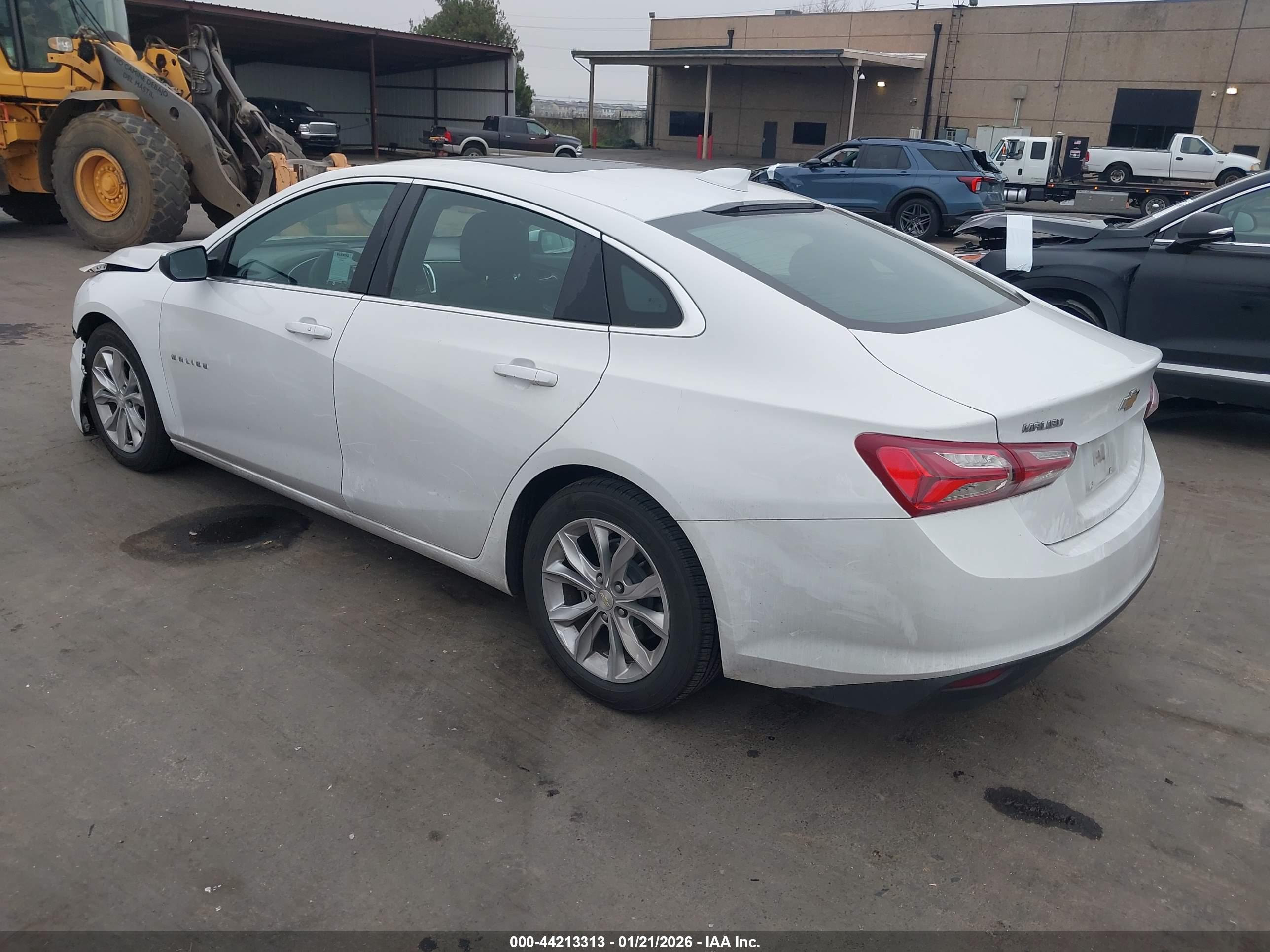 CHEVROLET MALIBU image 3