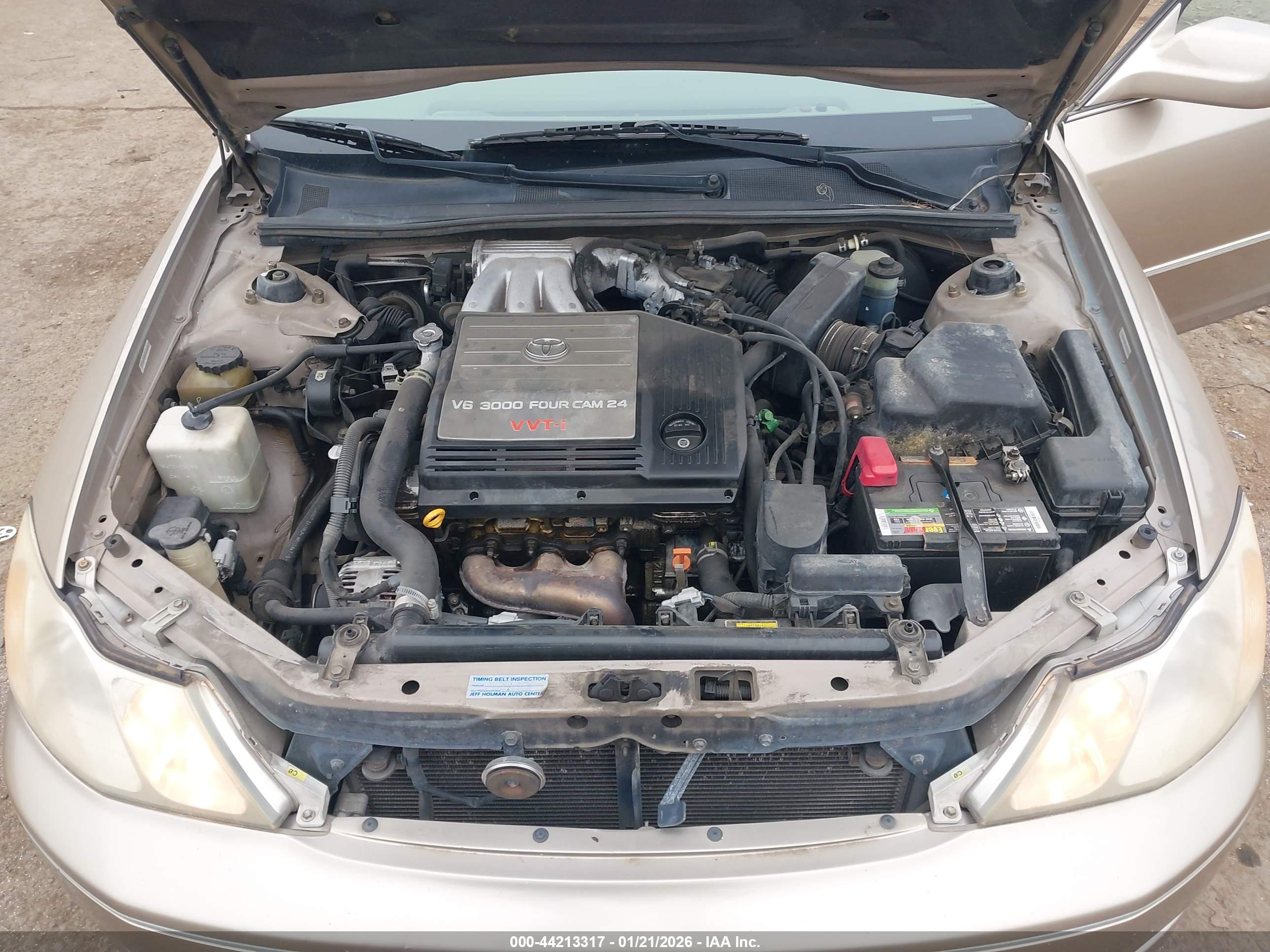 TOYOTA AVALON image 10
