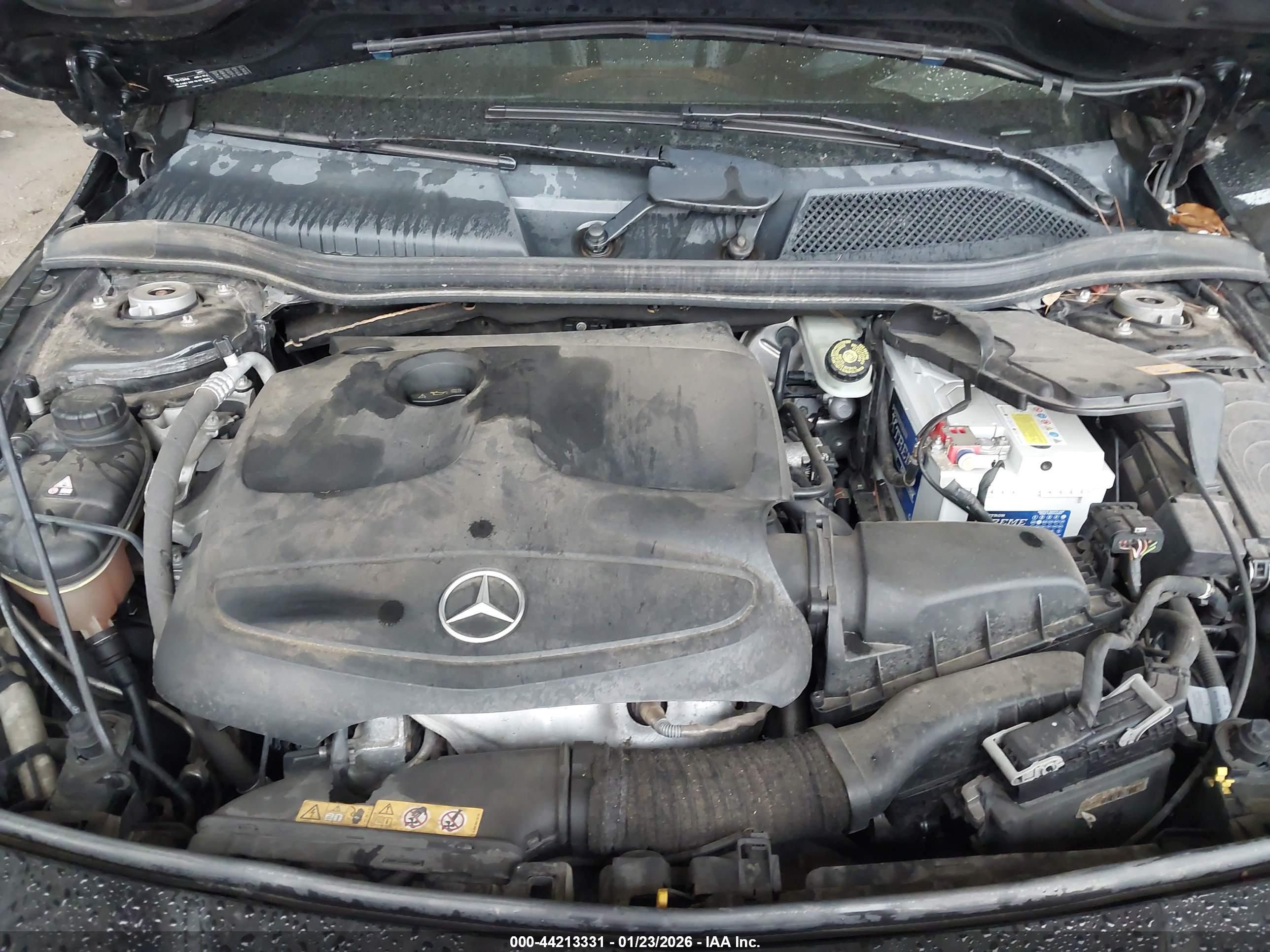 MERCEDES-BENZ CLA image 10
