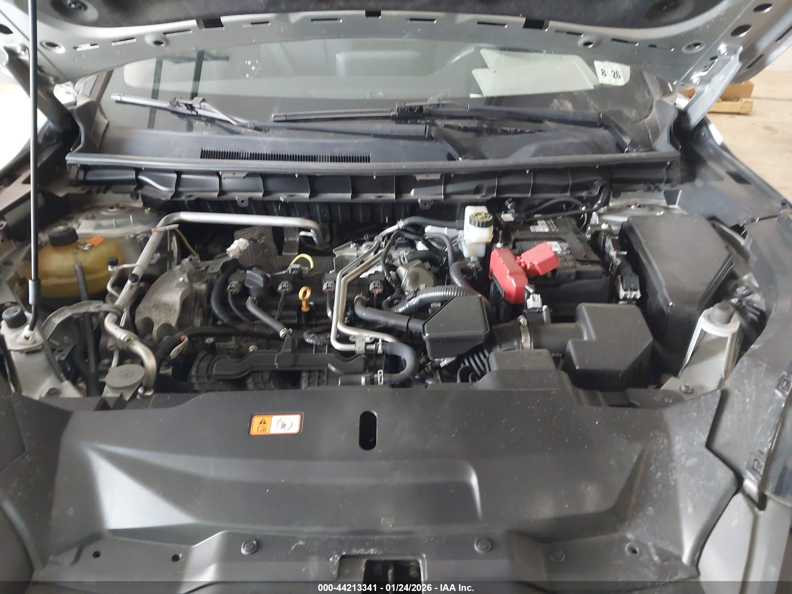 MITSUBISHI OUTLANDER image 10