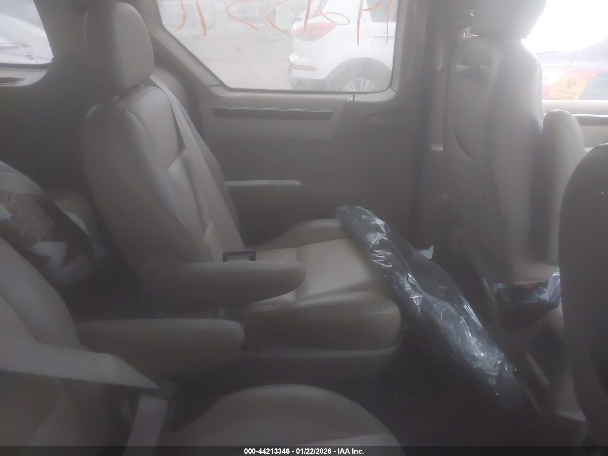 FORD WINDSTAR image 8