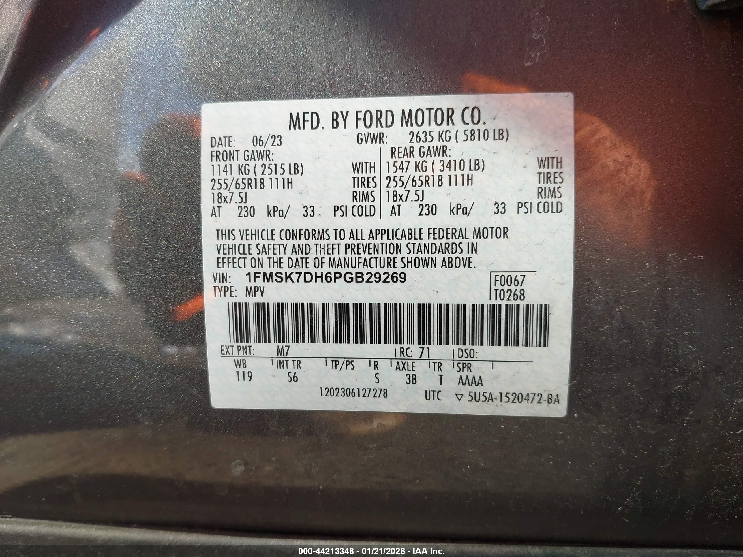 FORD EXPLORER image 9