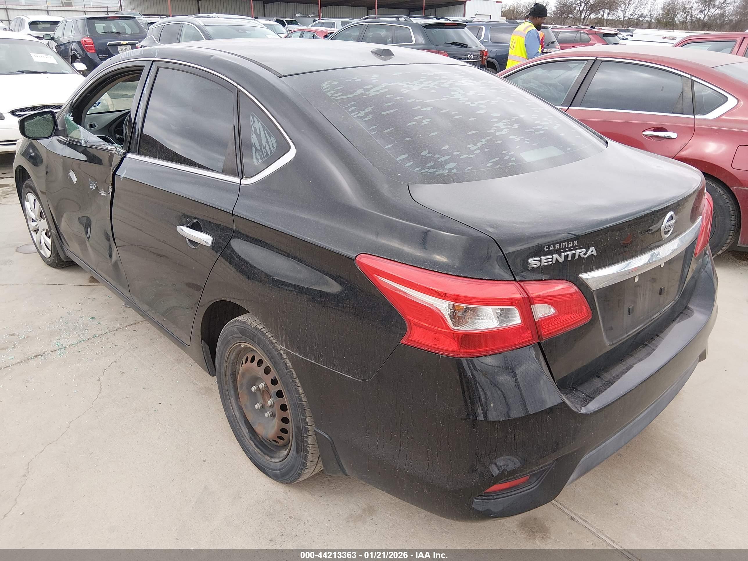 NISSAN SENTRA image 3