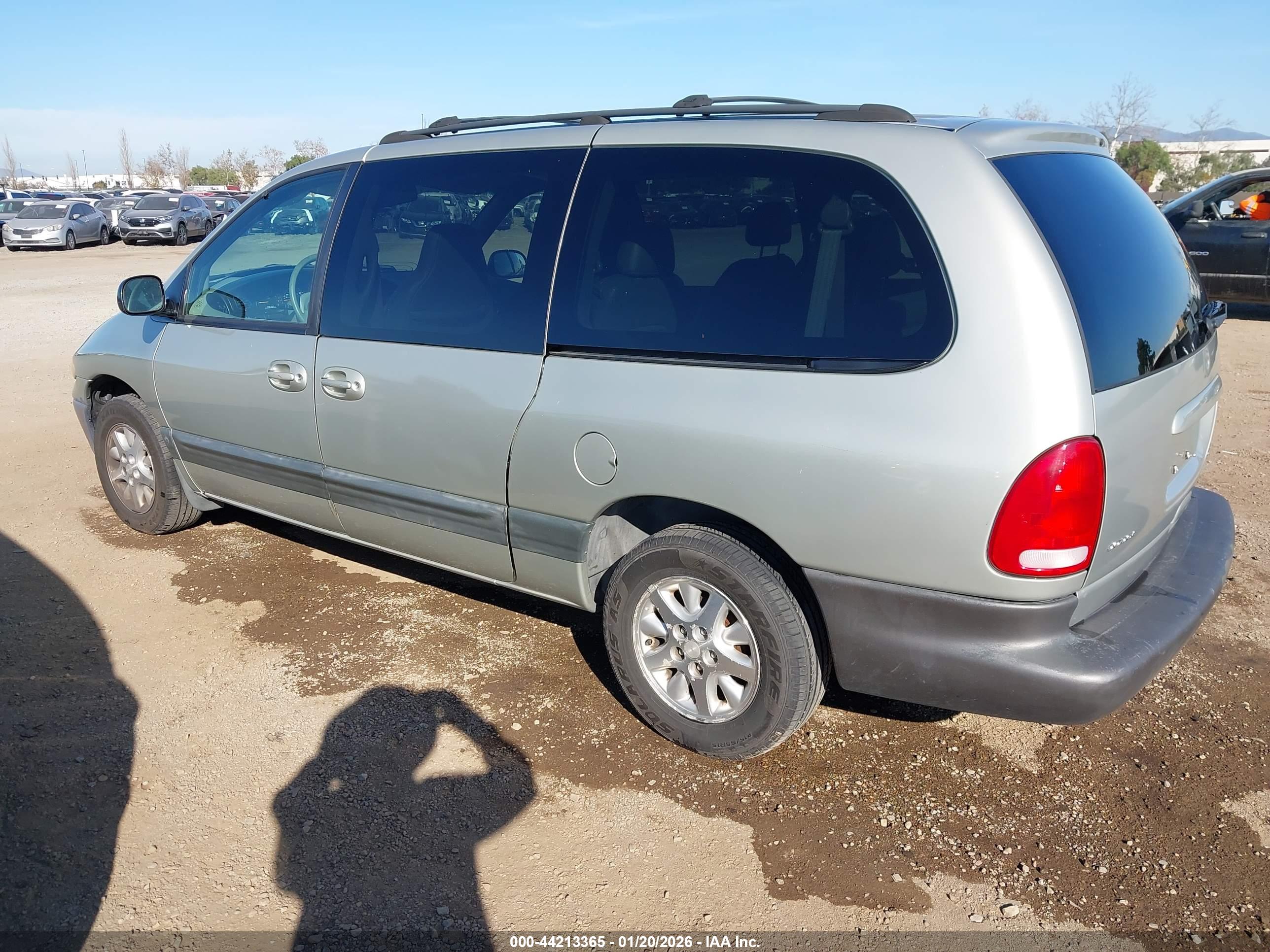 DODGE GRAND image 3
