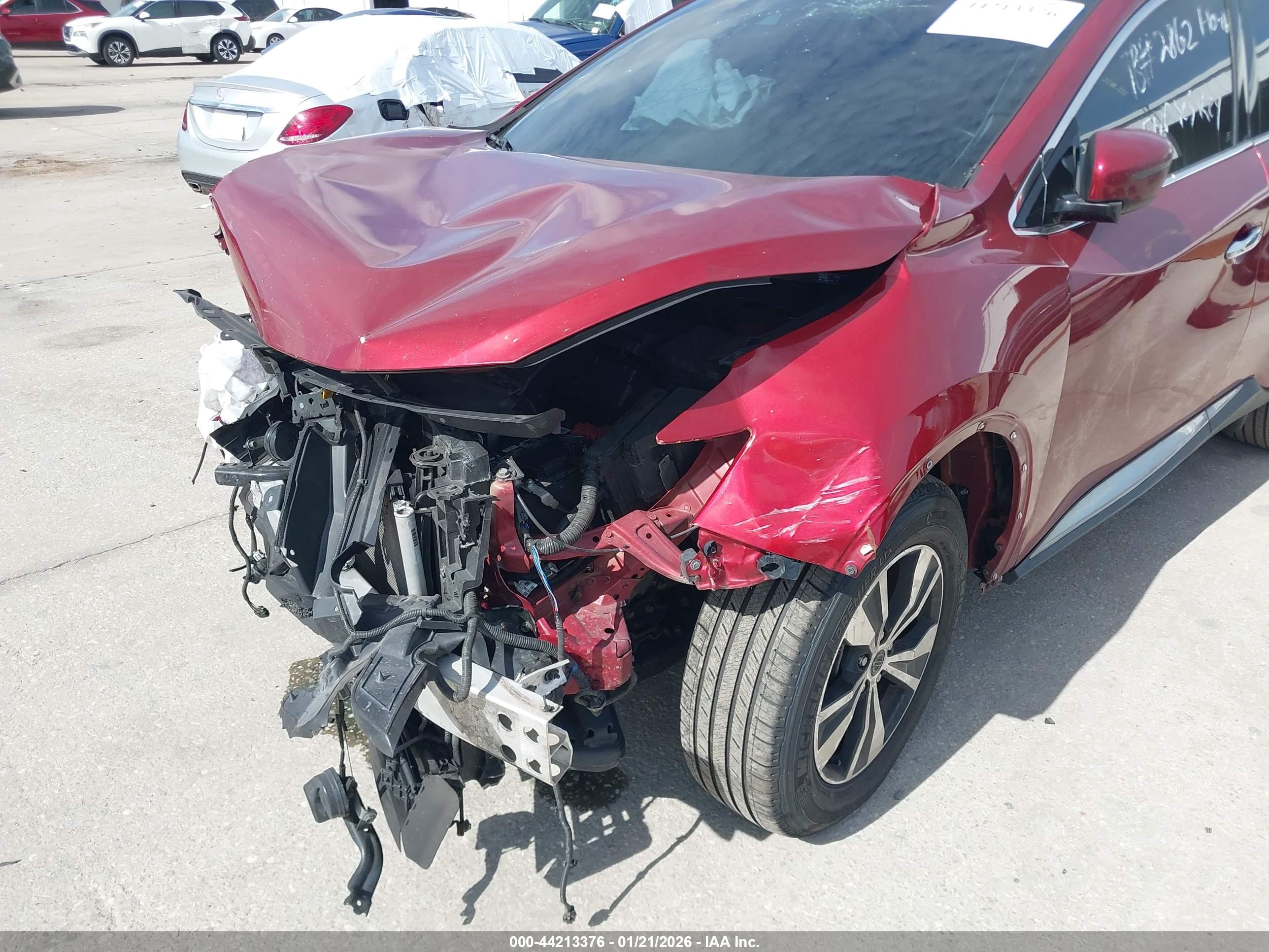 NISSAN MURANO image 6