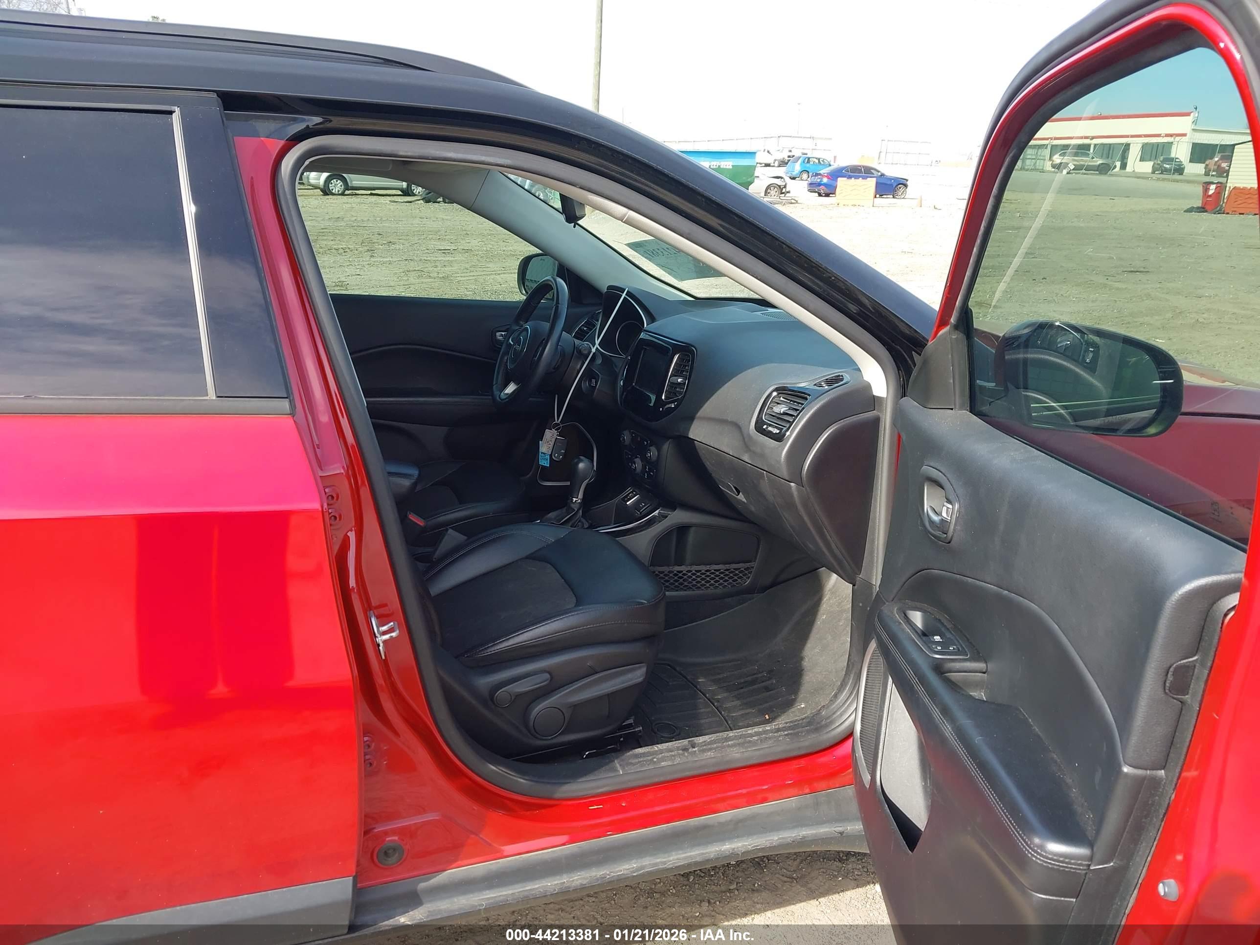 JEEP COMPASS image 5