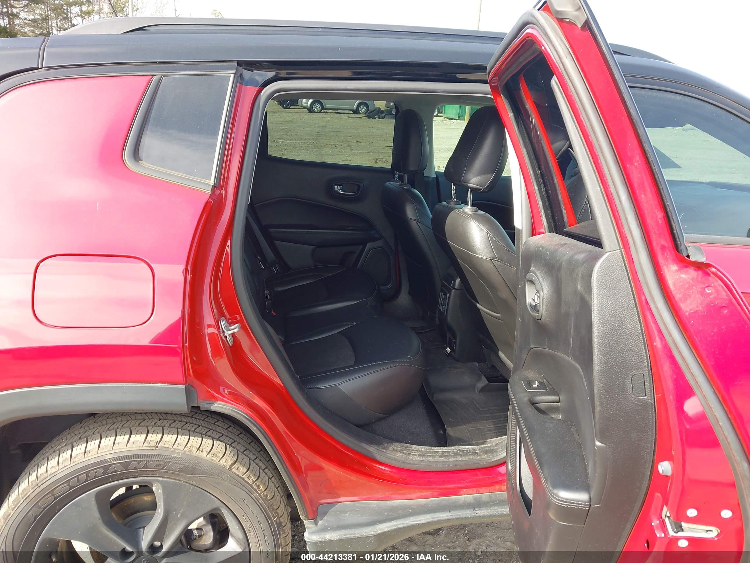 JEEP COMPASS image 8