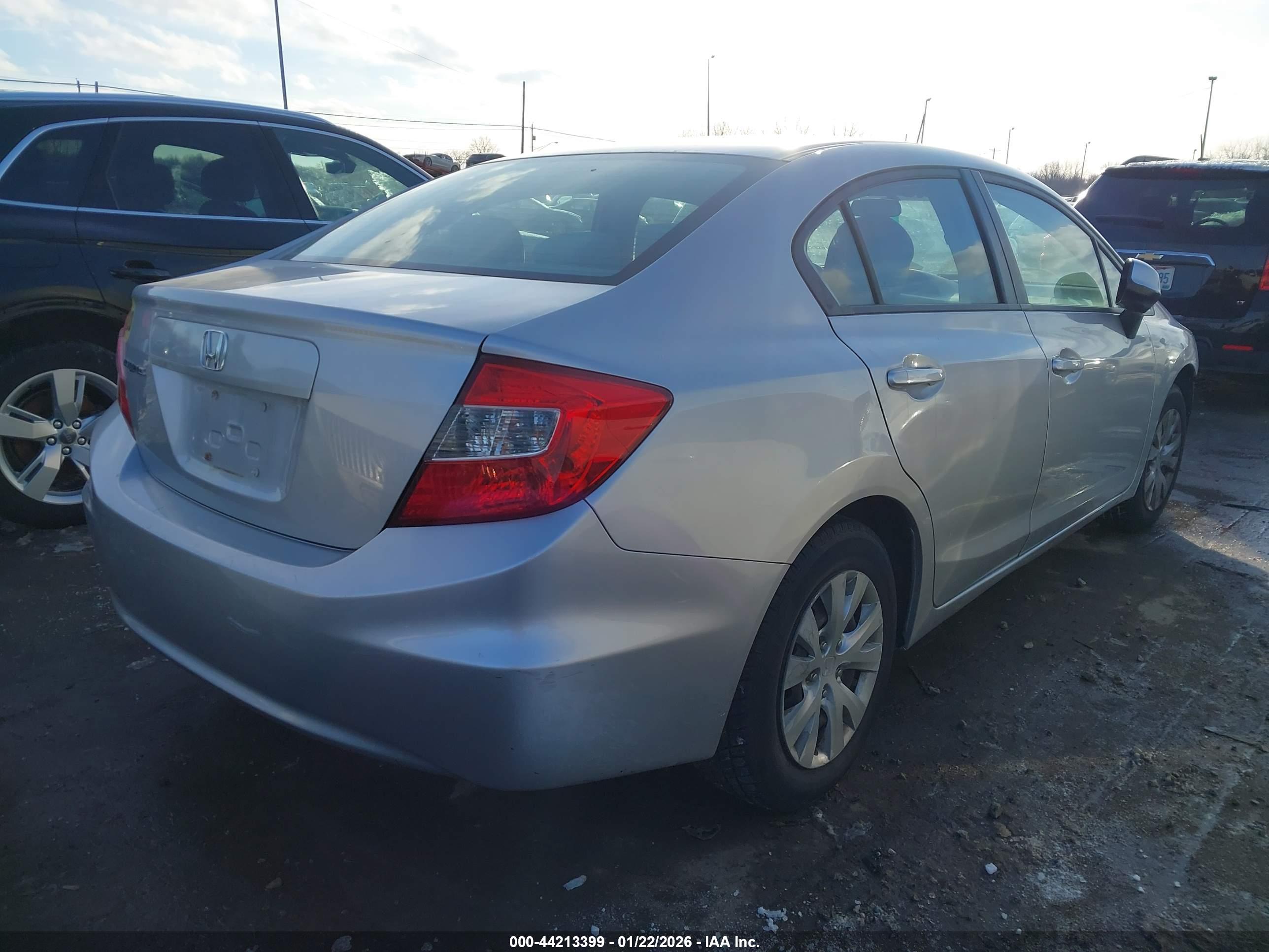 HONDA CIVIC image 4