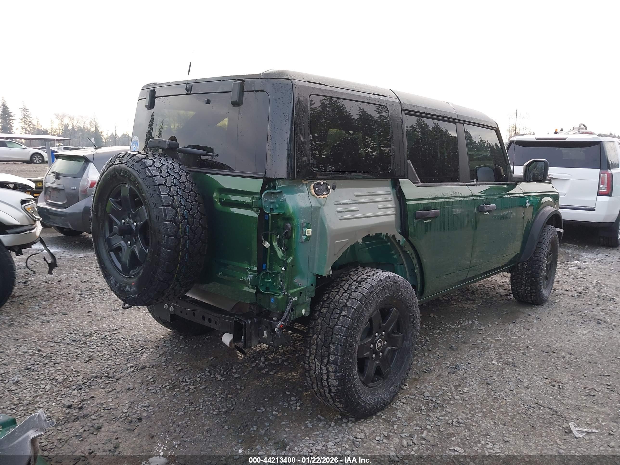 FORD BRONCO image 4