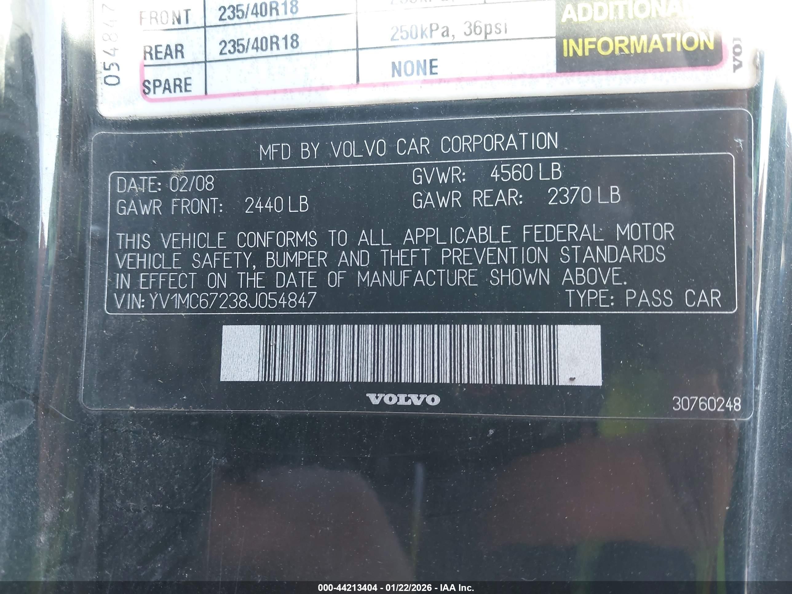 VOLVO C70 image 9